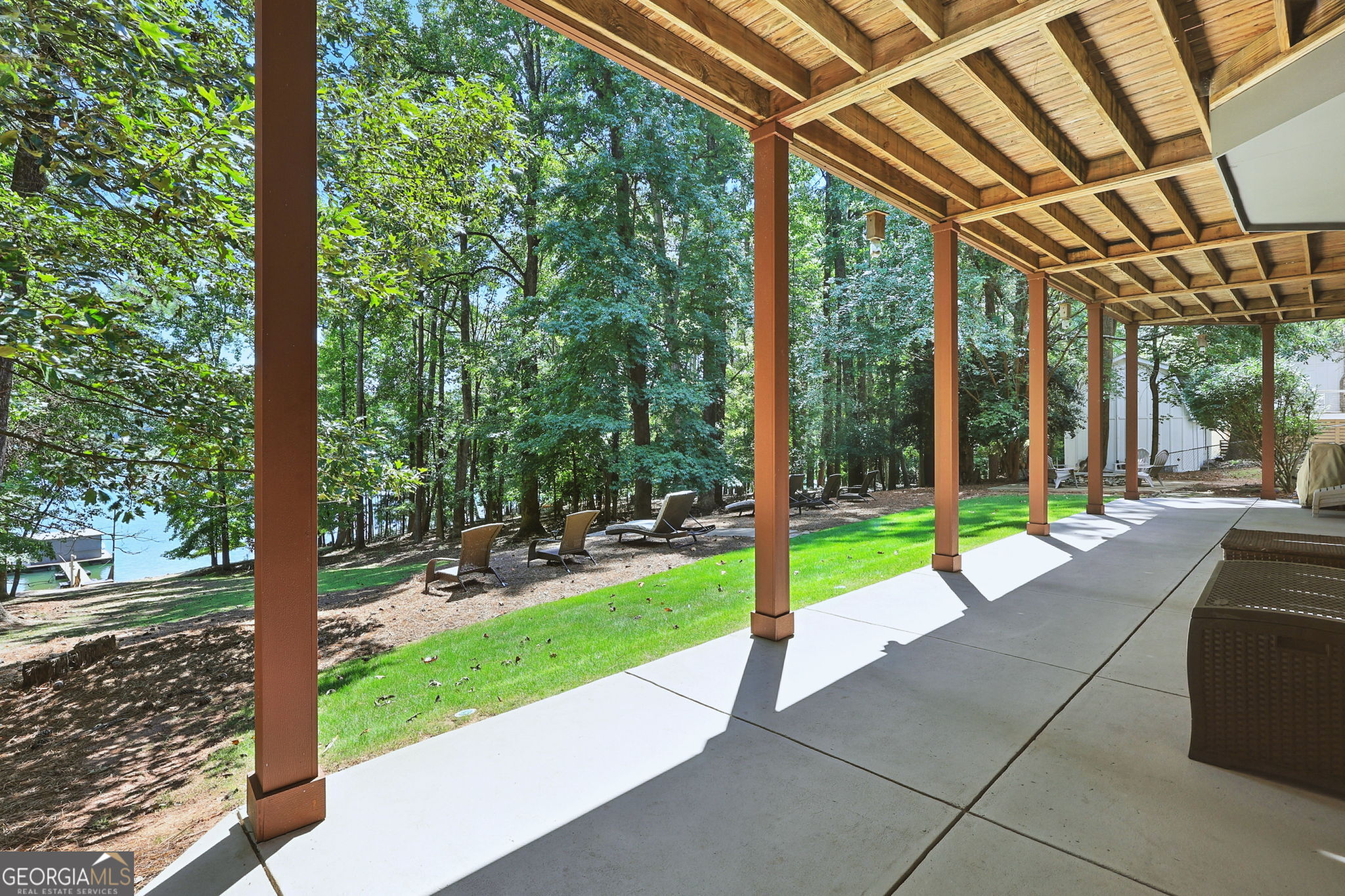 5786 Hidden Cove RD