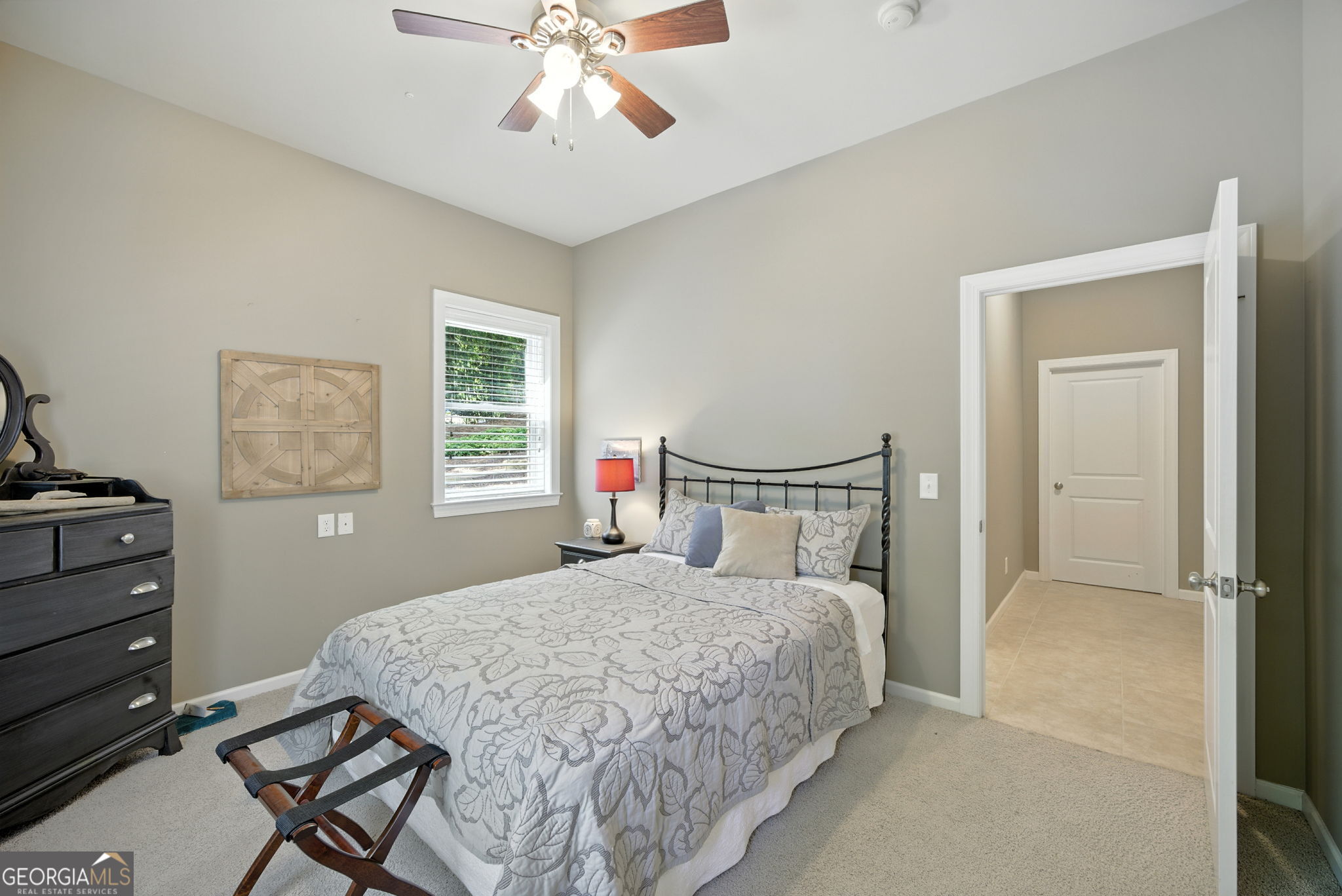 Gainesville, Georgia 30504, United States, 4 Bedrooms Bedrooms, ,5 BathroomsBathrooms,Residential,Pending,200810