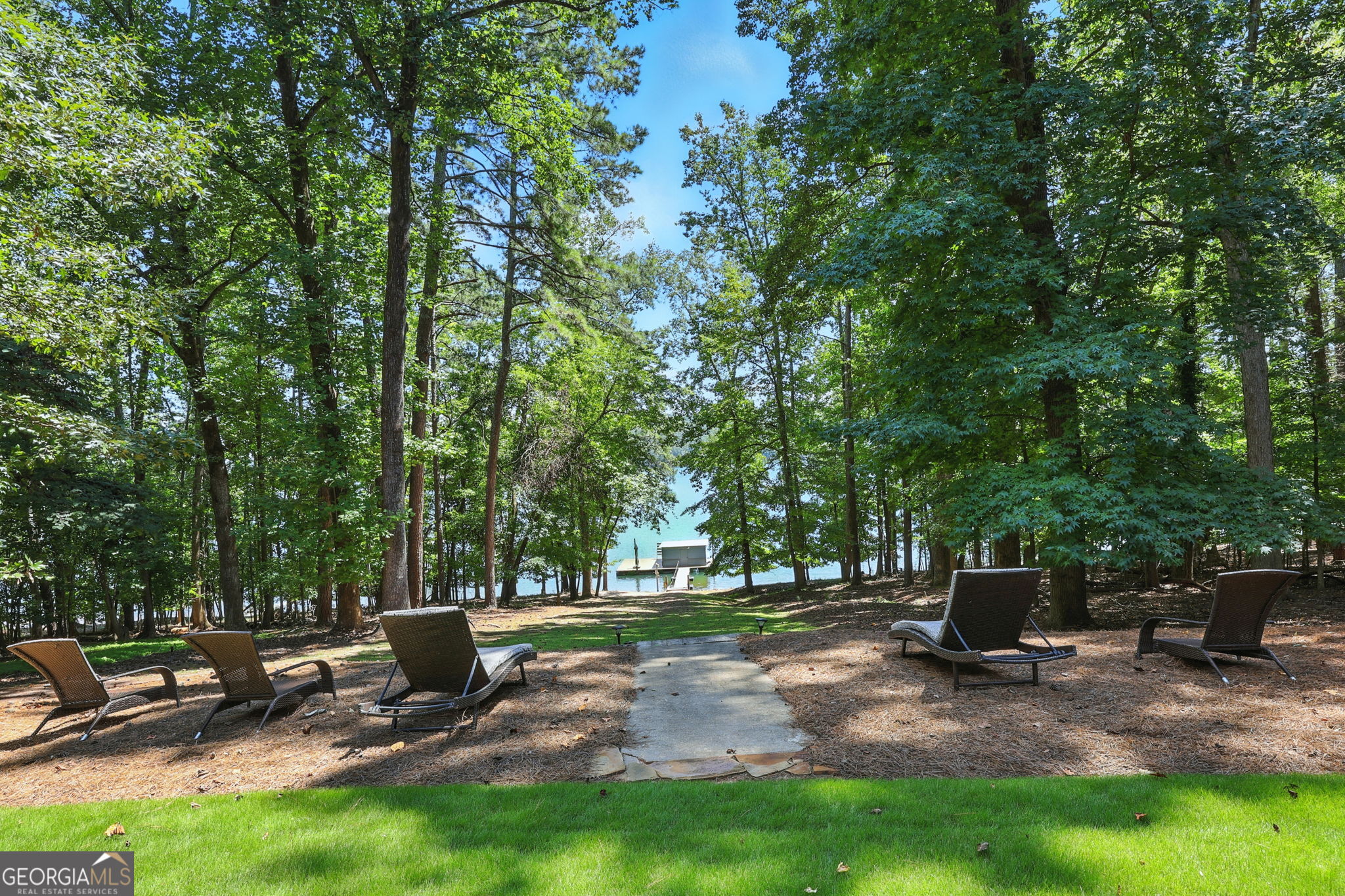 5786 Hidden Cove RD