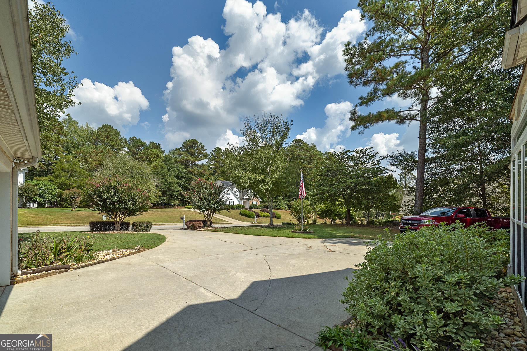 175 Ferncliff