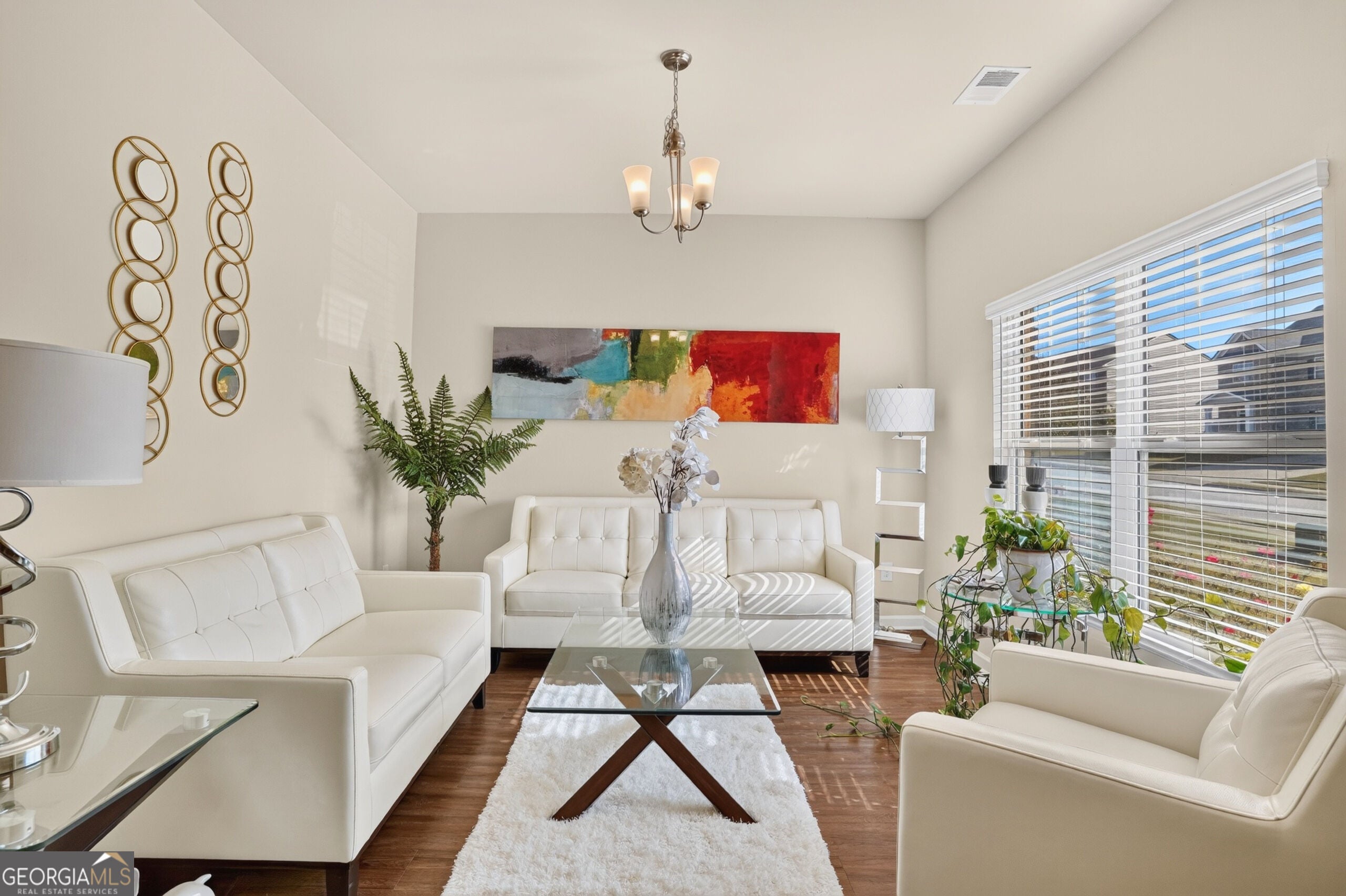 253 Loganview DR