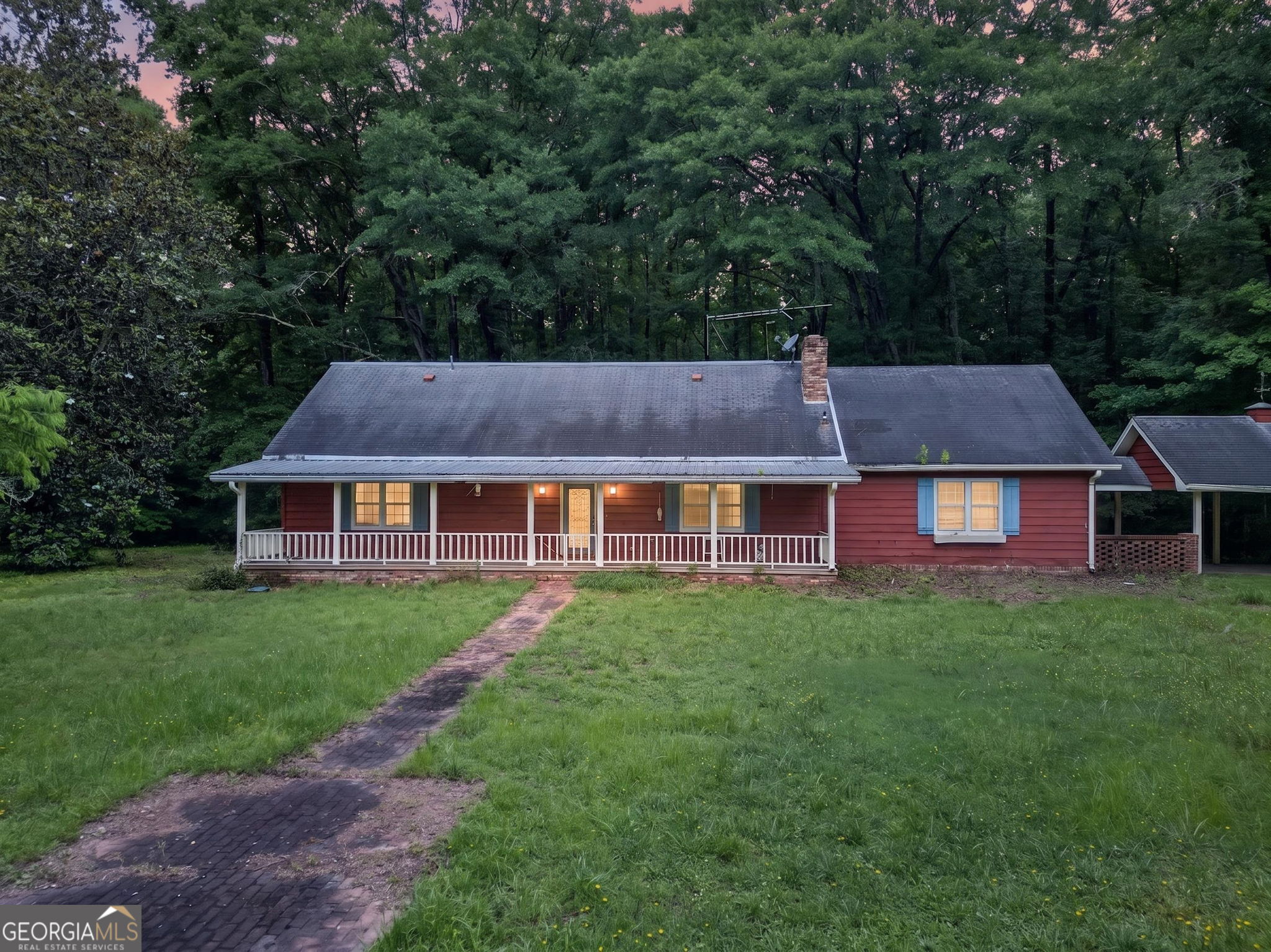 215 Boone RD