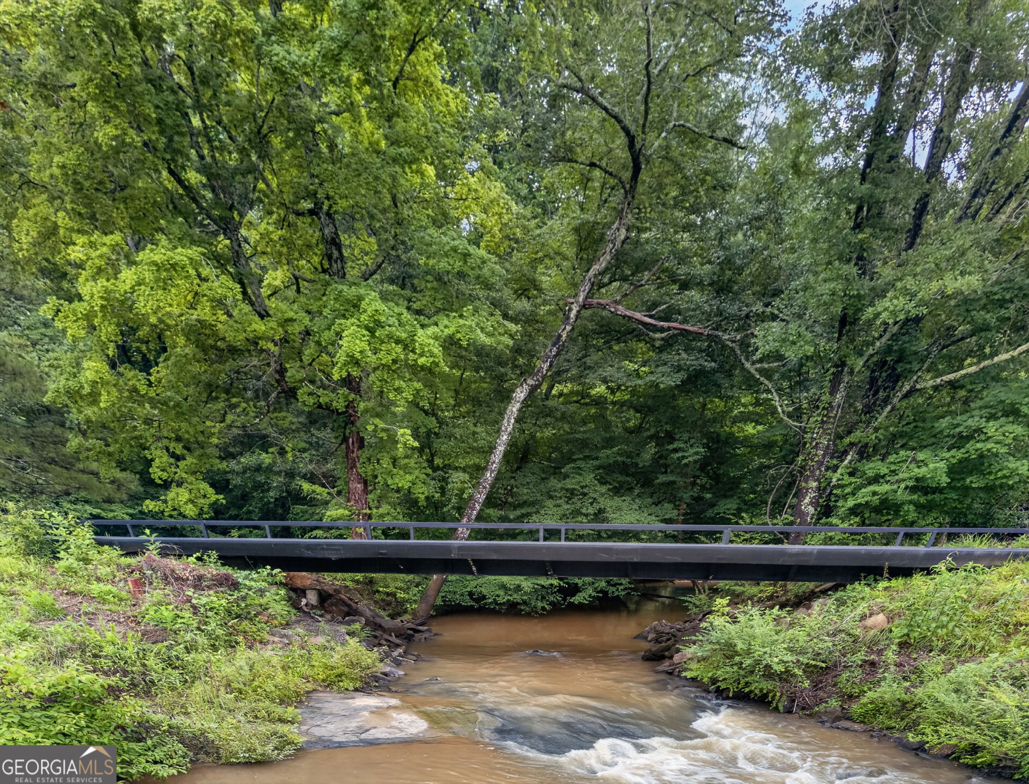 215 Boone RD