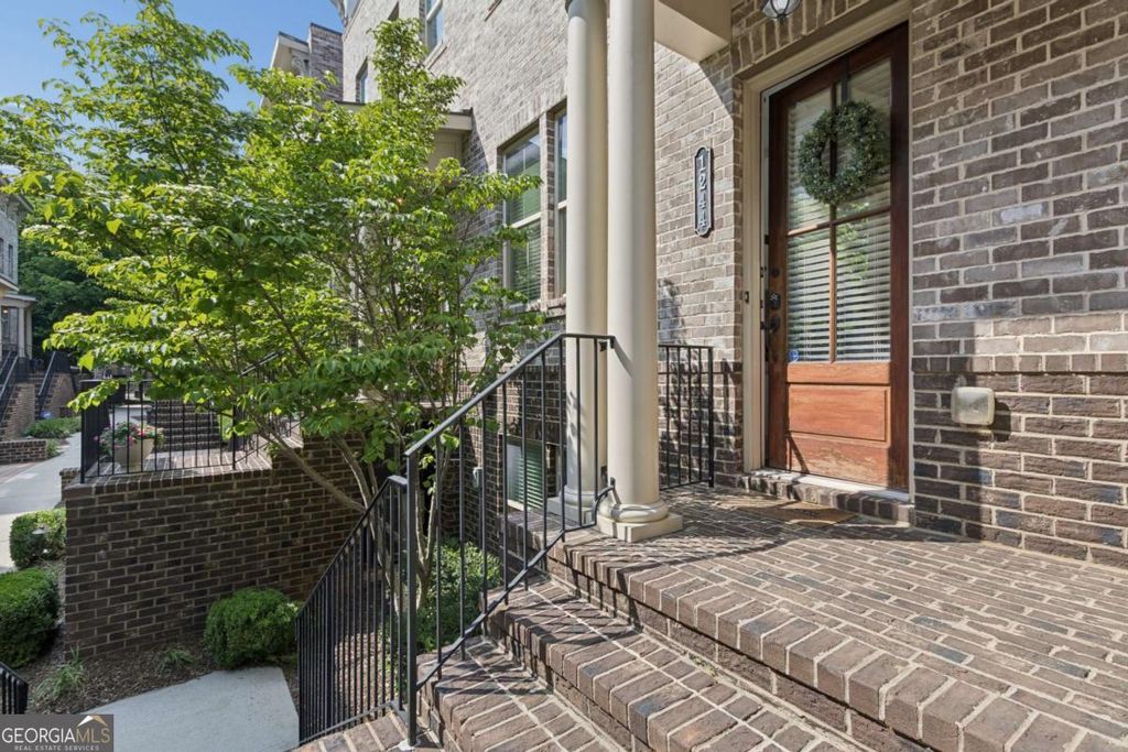 Photo of 1244 Virginia Court NE, Atlanta, GA 30306 (MLS # 10753443)