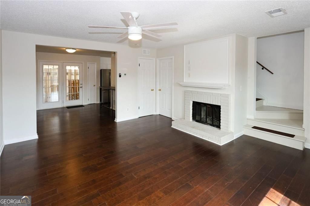 Photo of 1018 Old Holcomb Bridge Road, Roswell, GA 30076 (MLS # 10727224)