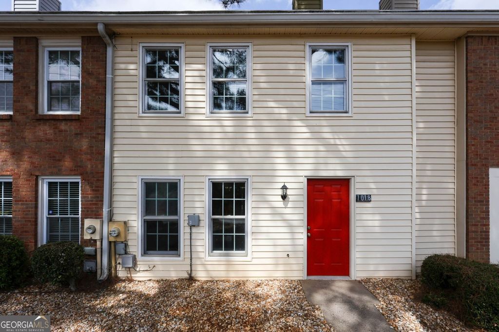 Photo of 1018 Old Holcomb Bridge Road, Roswell, GA 30076 (MLS # 10727224)