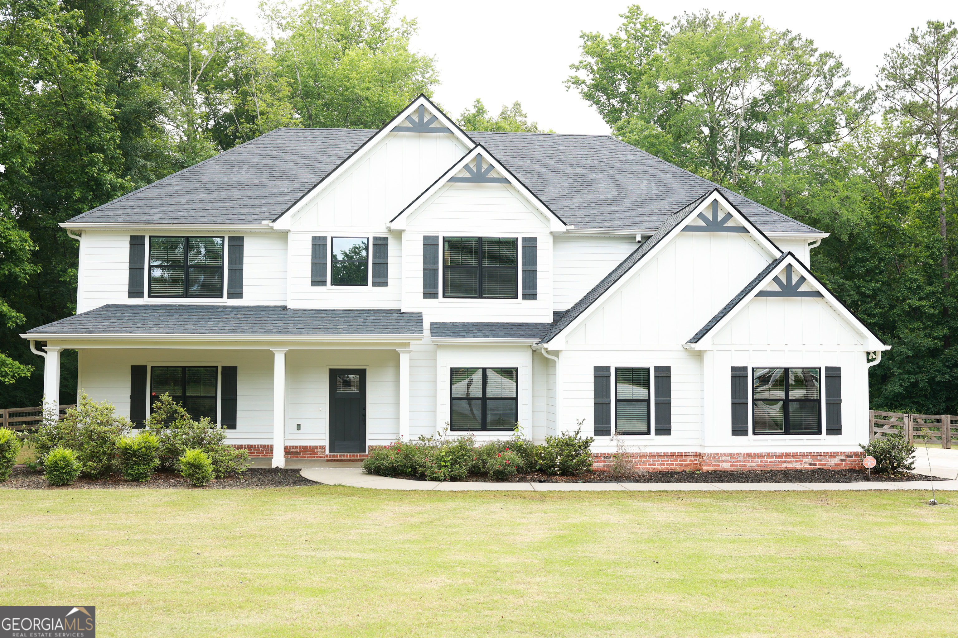 Fayetteville, Georgia 30215, United States, 5 Bedrooms Bedrooms, ,4 BathroomsBathrooms,Residential,Active,152554