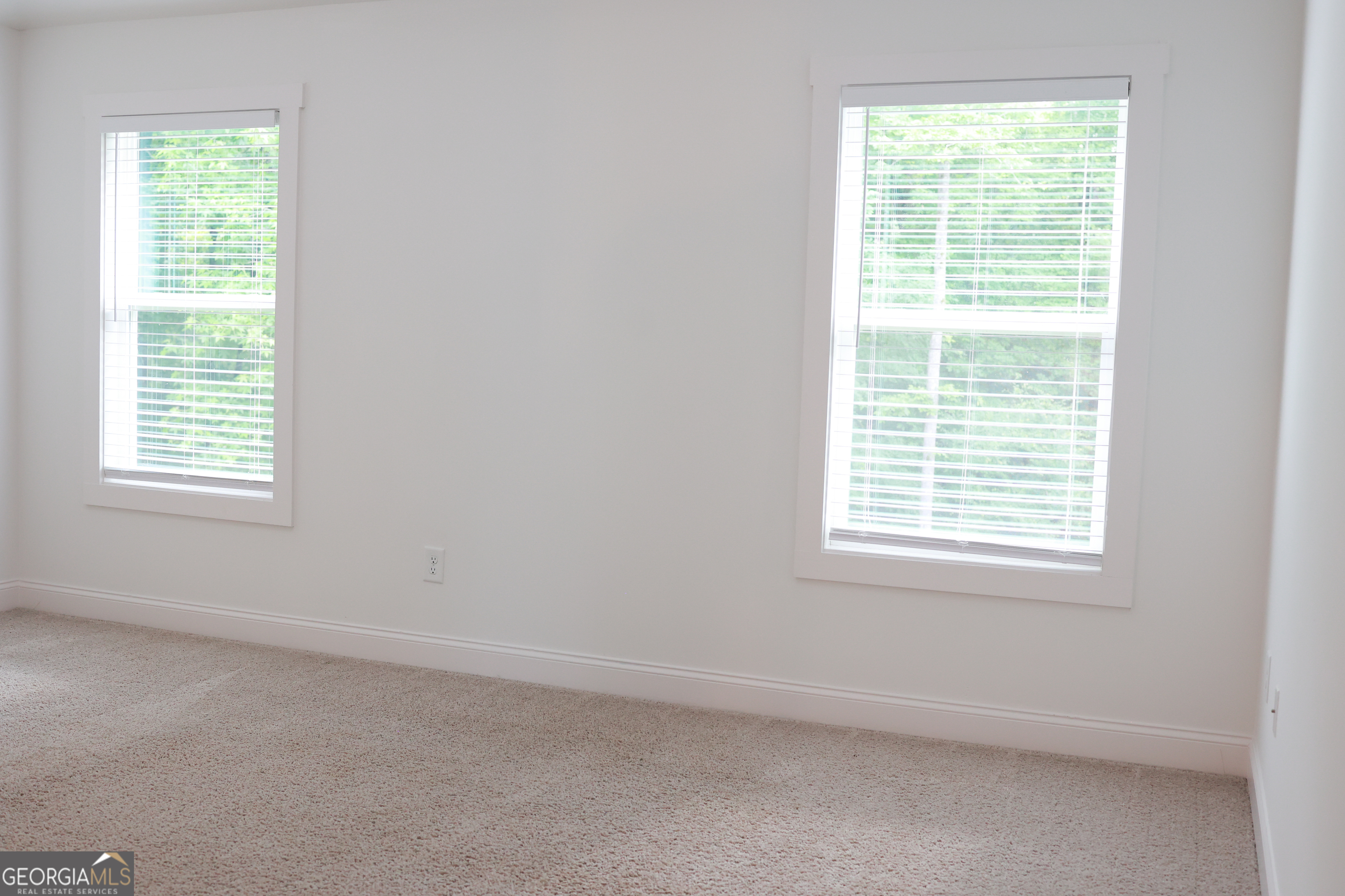 Fayetteville, Georgia 30215, United States, 5 Bedrooms Bedrooms, ,4 BathroomsBathrooms,Residential,Active,152554