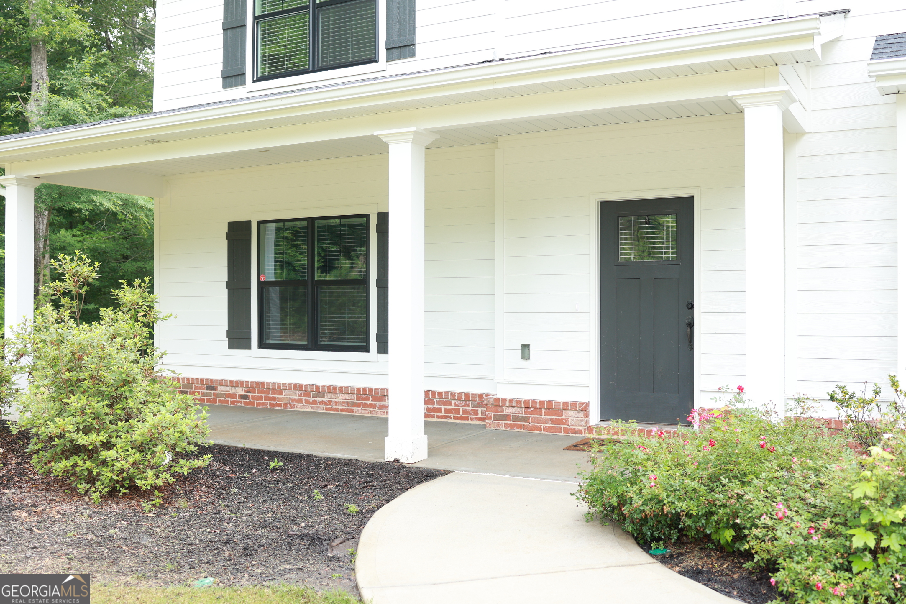 Fayetteville, Georgia 30215, United States, 5 Bedrooms Bedrooms, ,4 BathroomsBathrooms,Residential,Active,152554