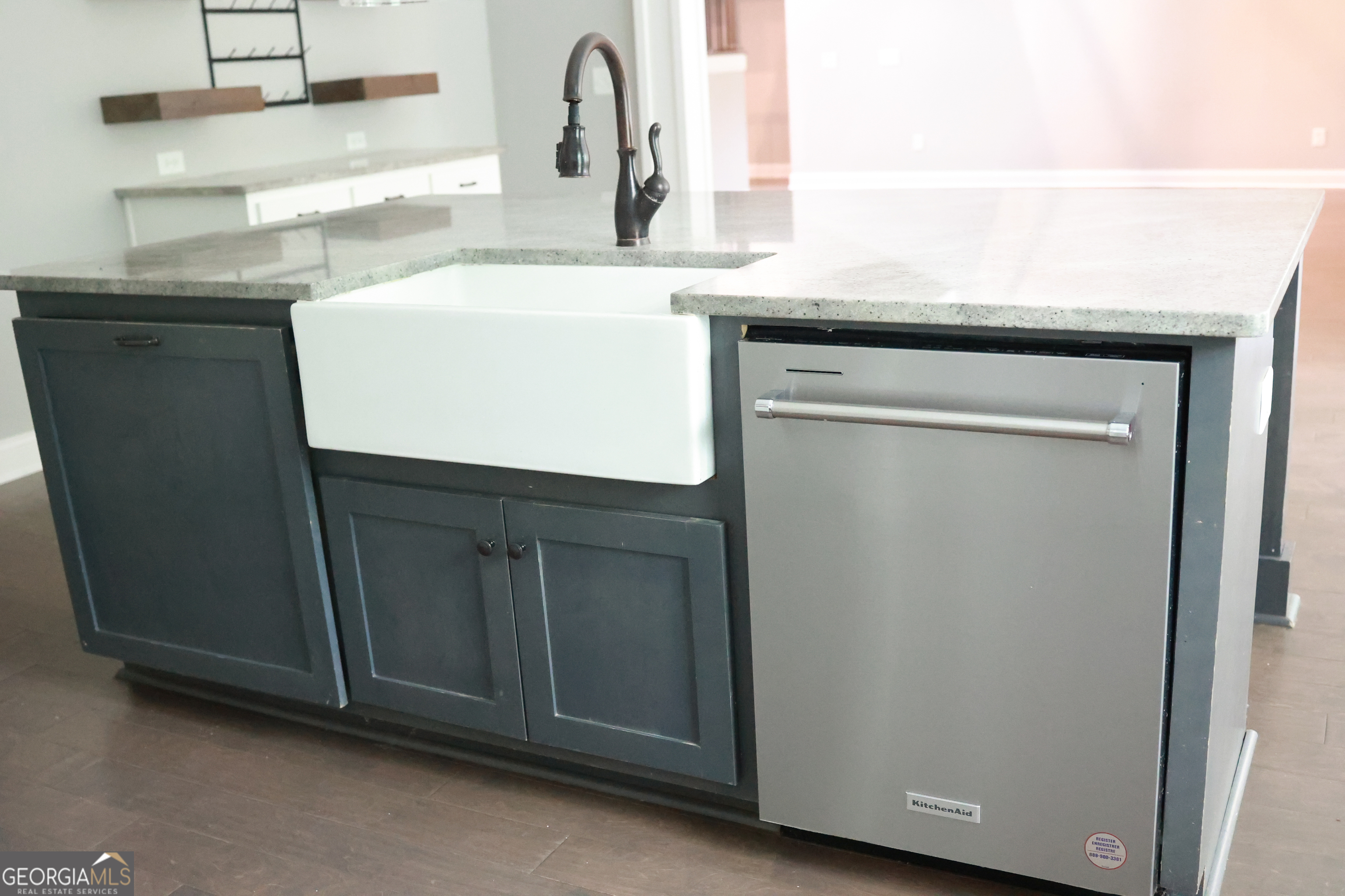 Fayetteville, Georgia 30215, United States, 5 Bedrooms Bedrooms, ,4 BathroomsBathrooms,Residential,Active,152554