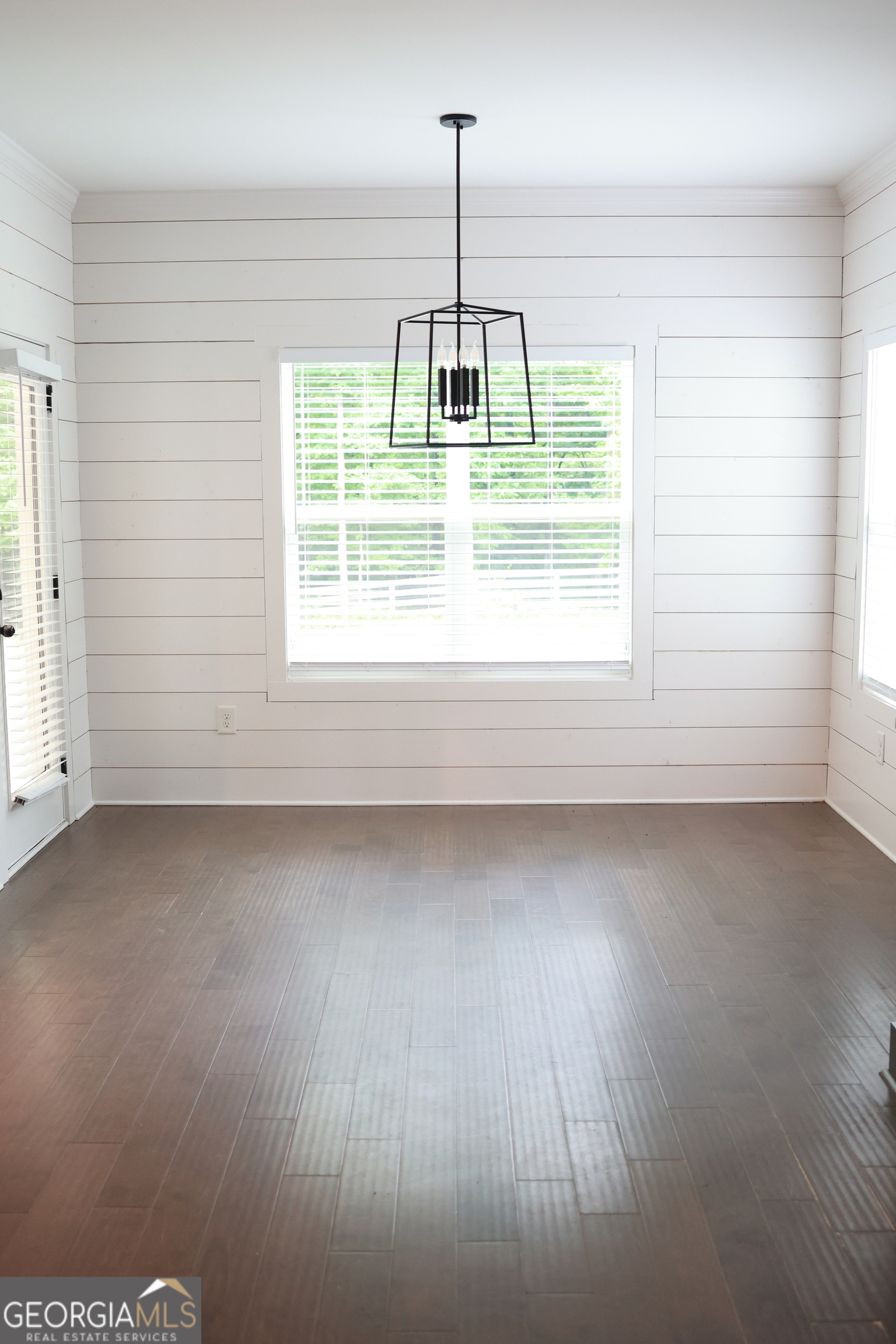 Fayetteville, Georgia 30215, United States, 5 Bedrooms Bedrooms, ,4 BathroomsBathrooms,Residential,Active,152554