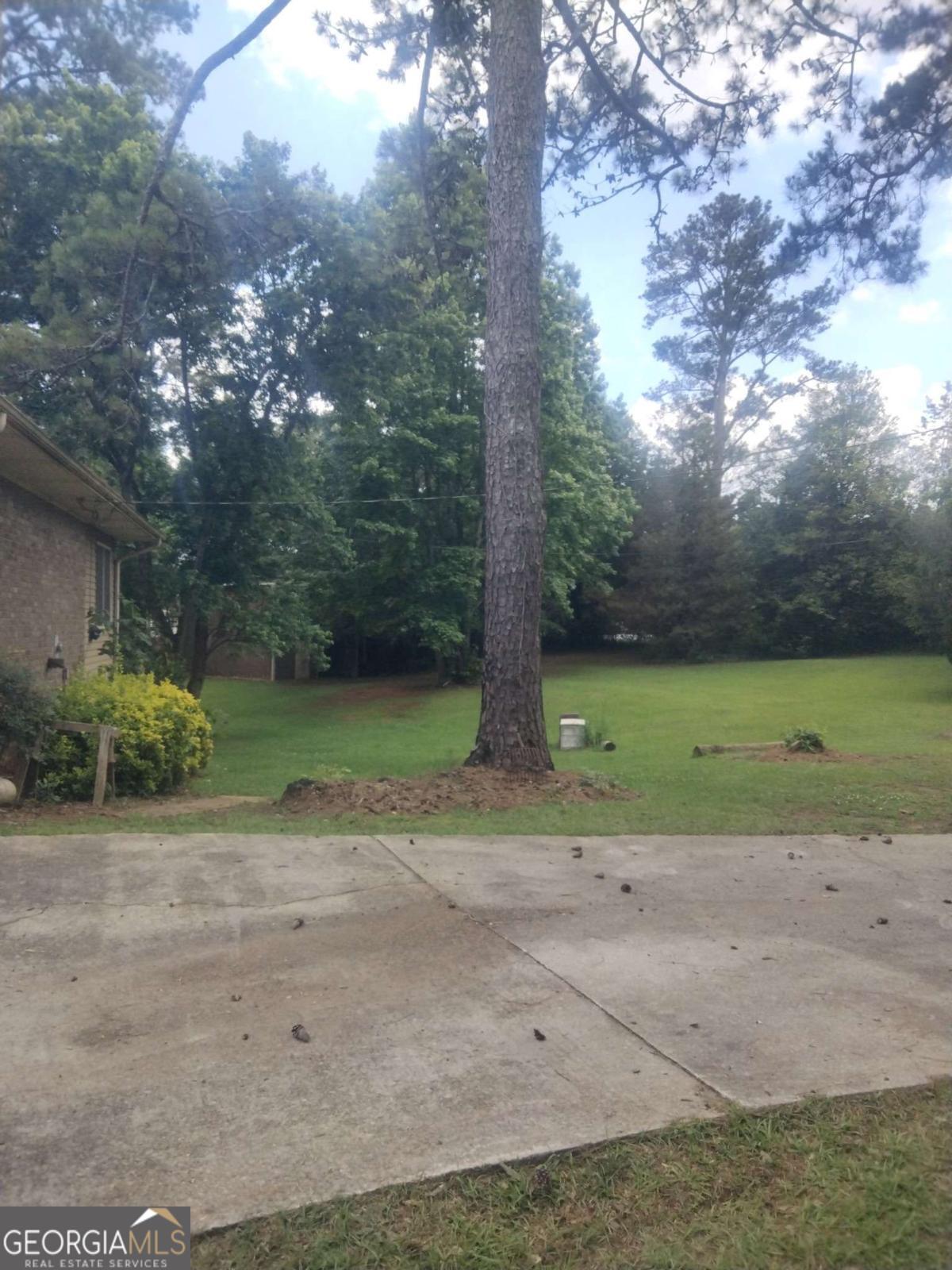 1195 Christian Circle