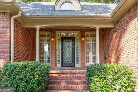 A home in Mcdonough