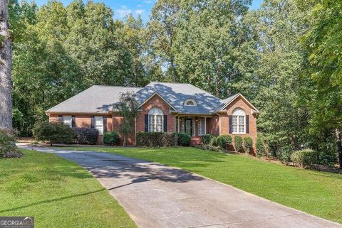 A home in Mcdonough