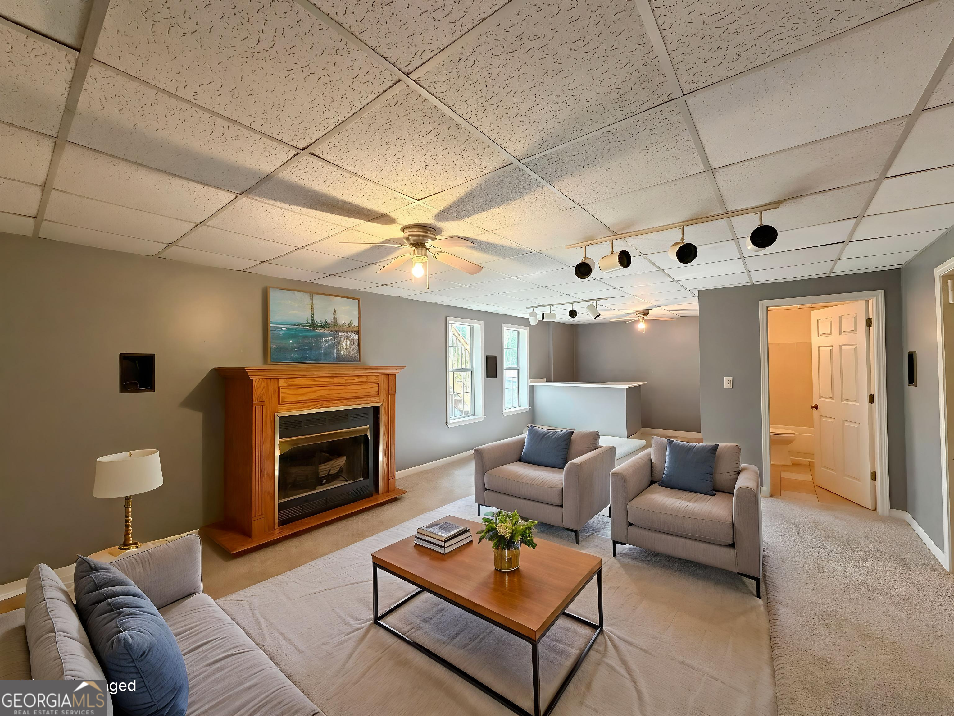 403 Clearstream LN