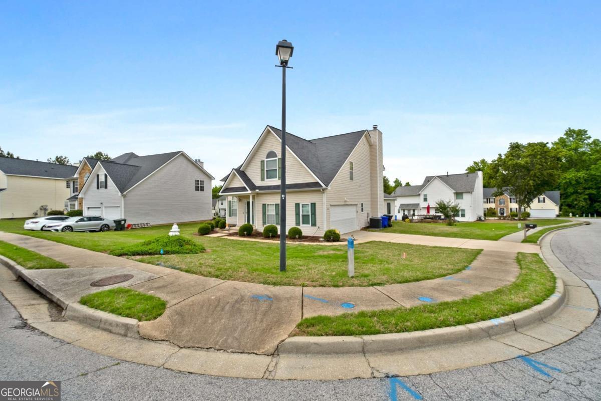 350 Yellow River LN