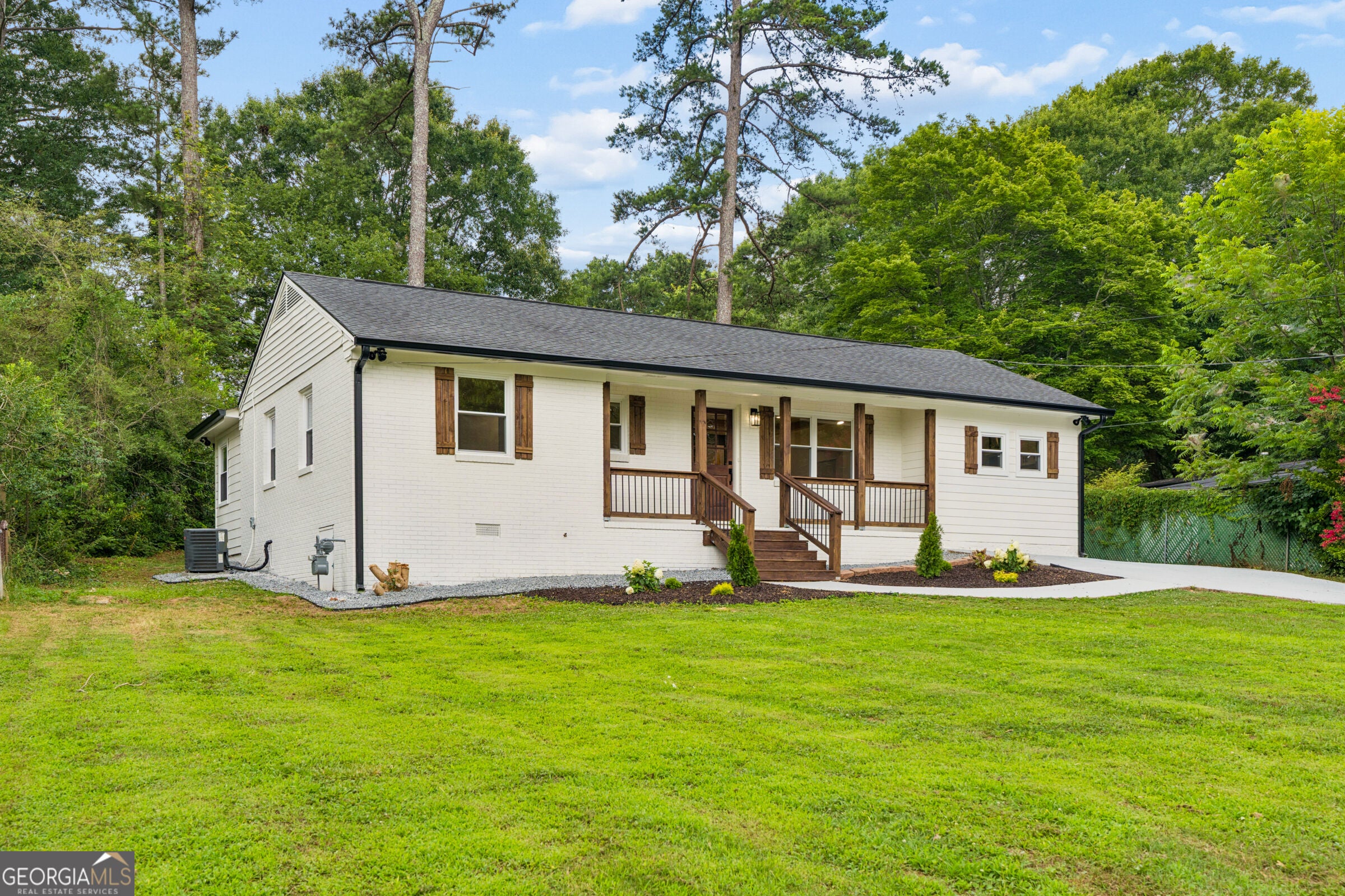 2720 Sherwood RD SE