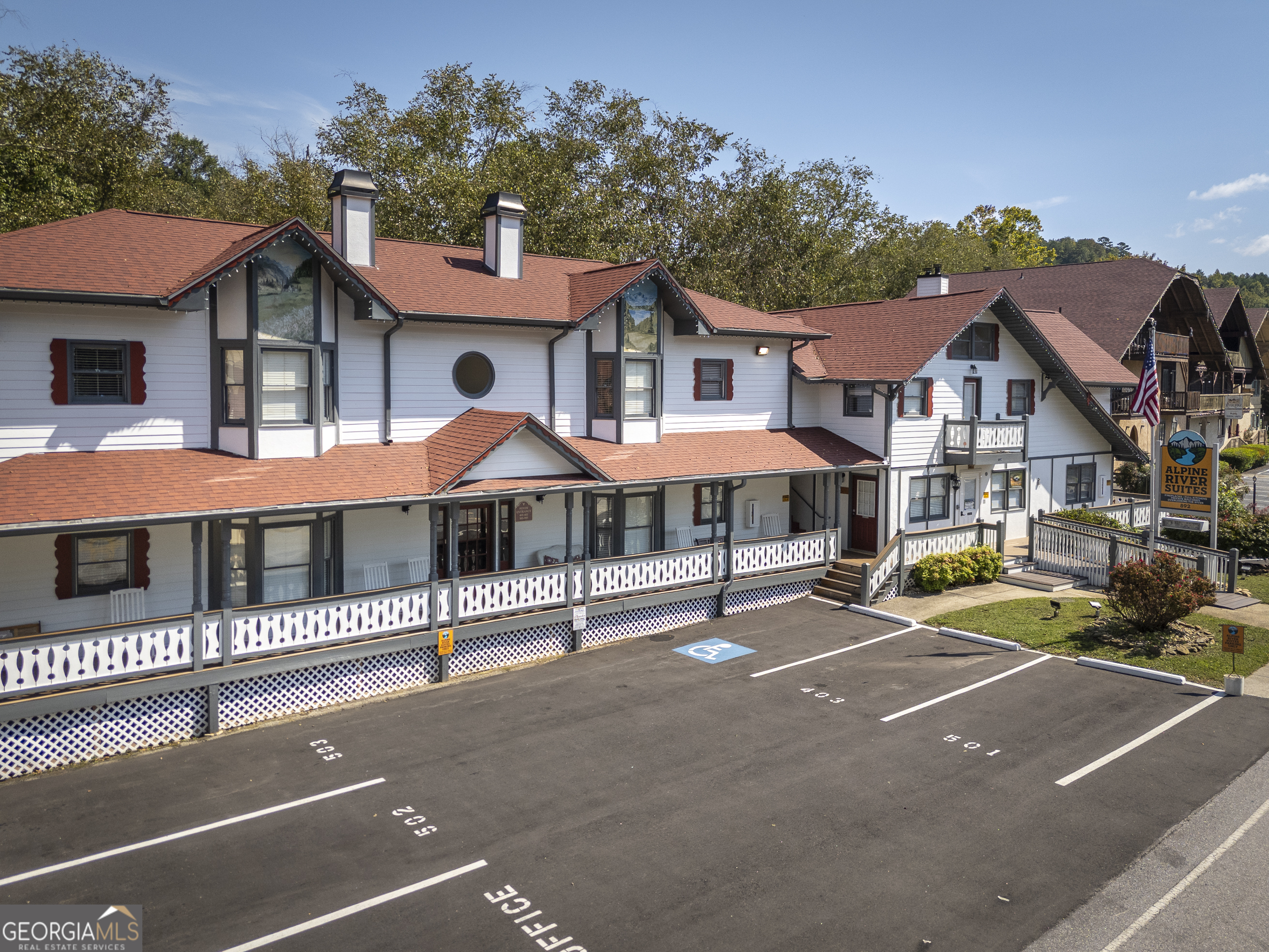 892 Edelweiss ST