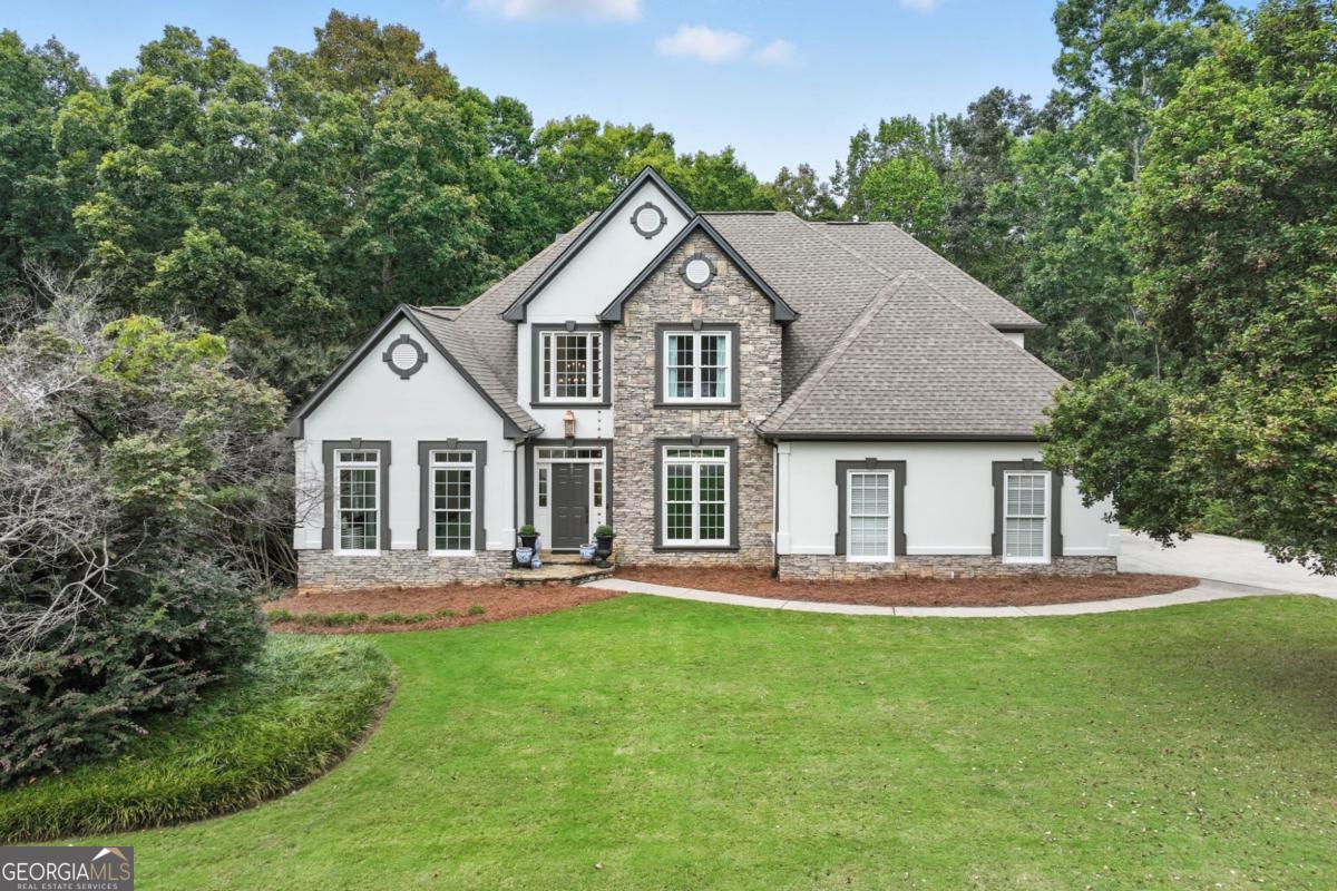 3853 Alexandria DR