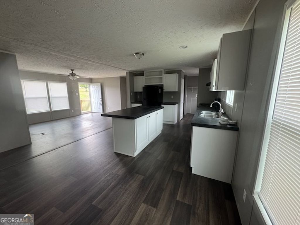 Photo of 194 Deer Park Drive, Chatsworth, GA 30705 (MLS # 10770540)