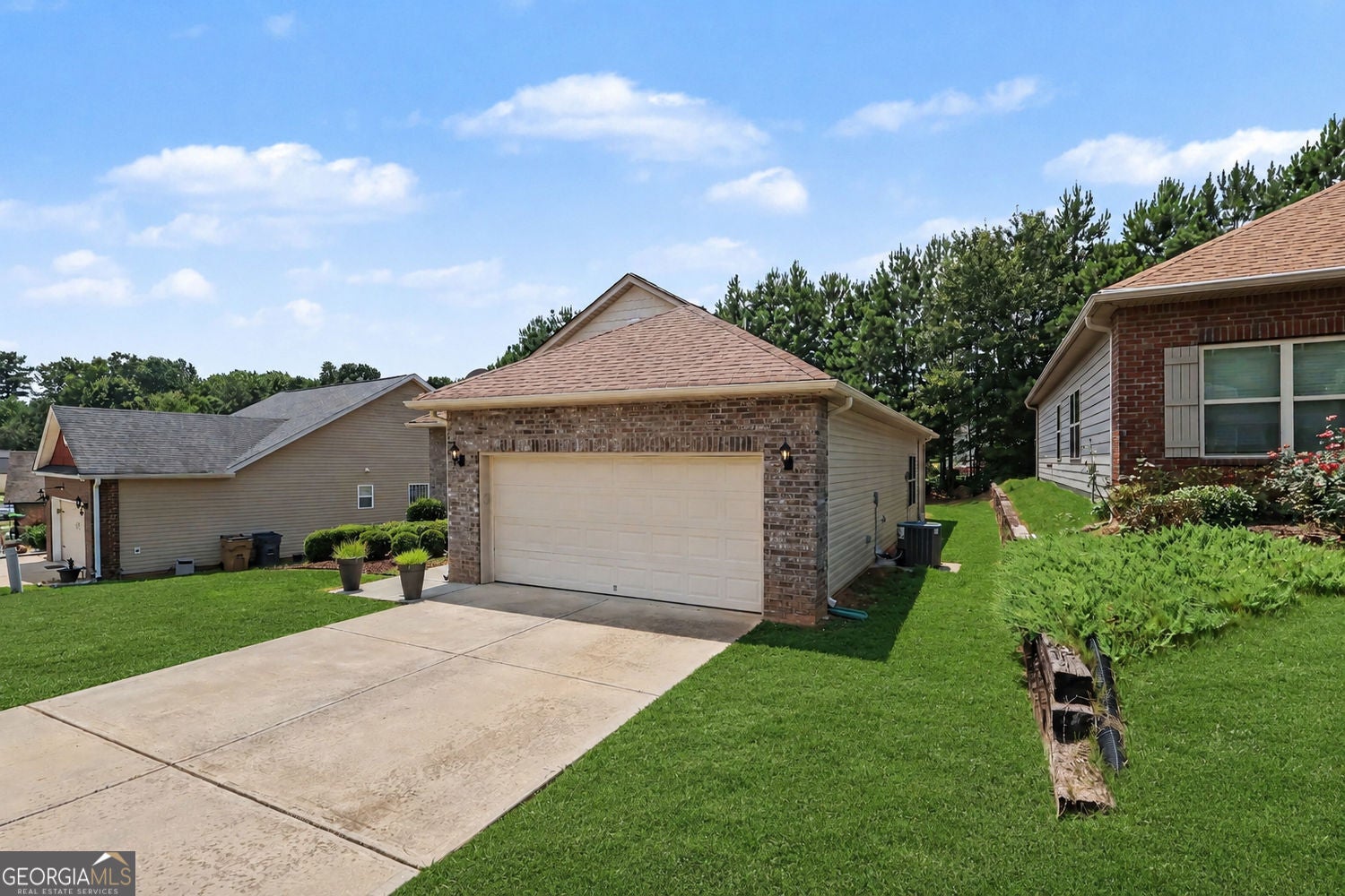 5125 Summersun DR