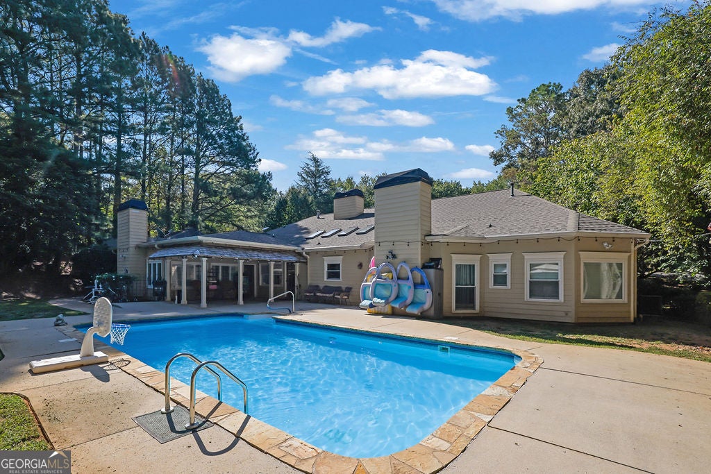1010 Little River WAY