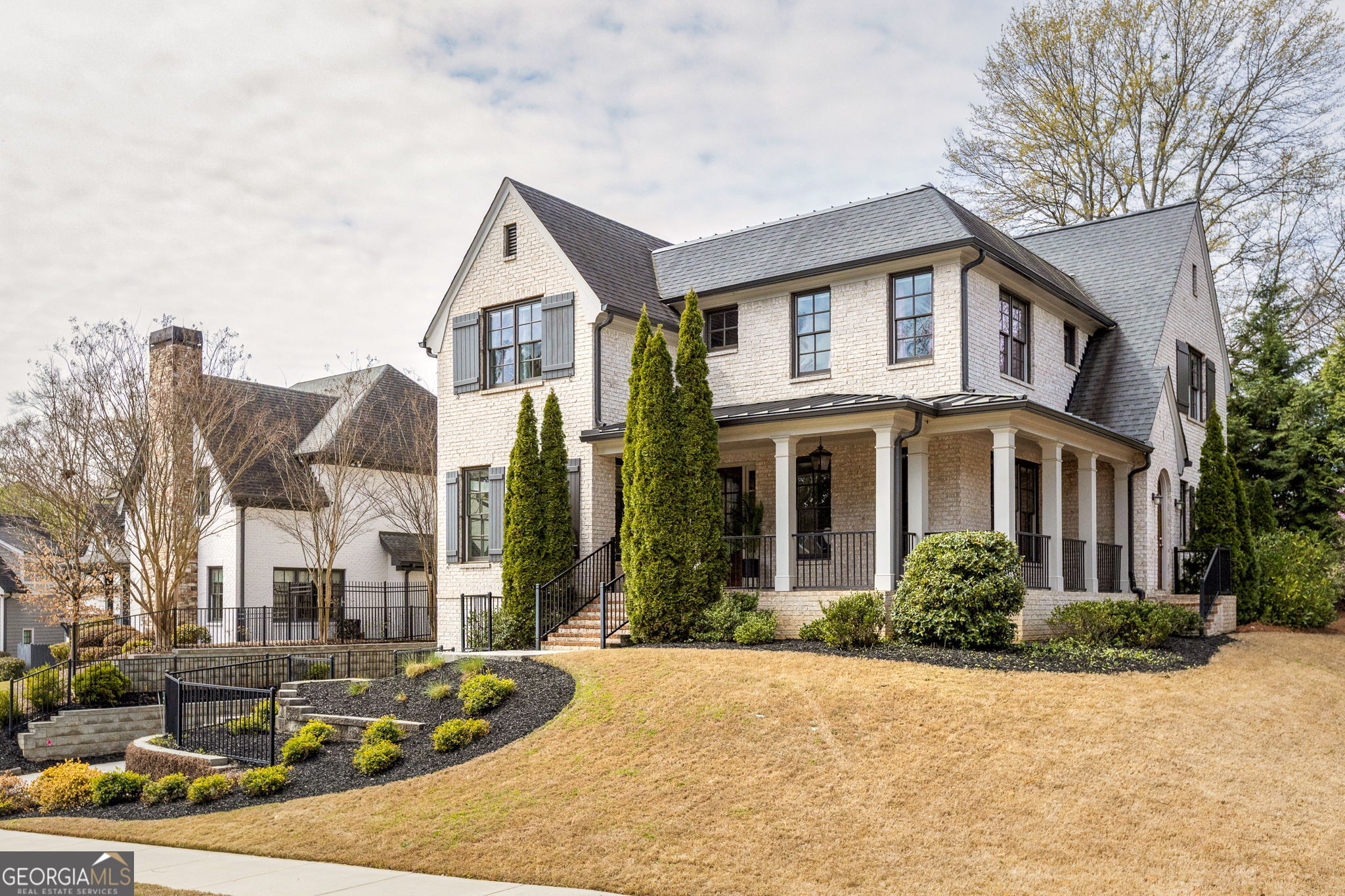 1850 Rock Springs LN NE