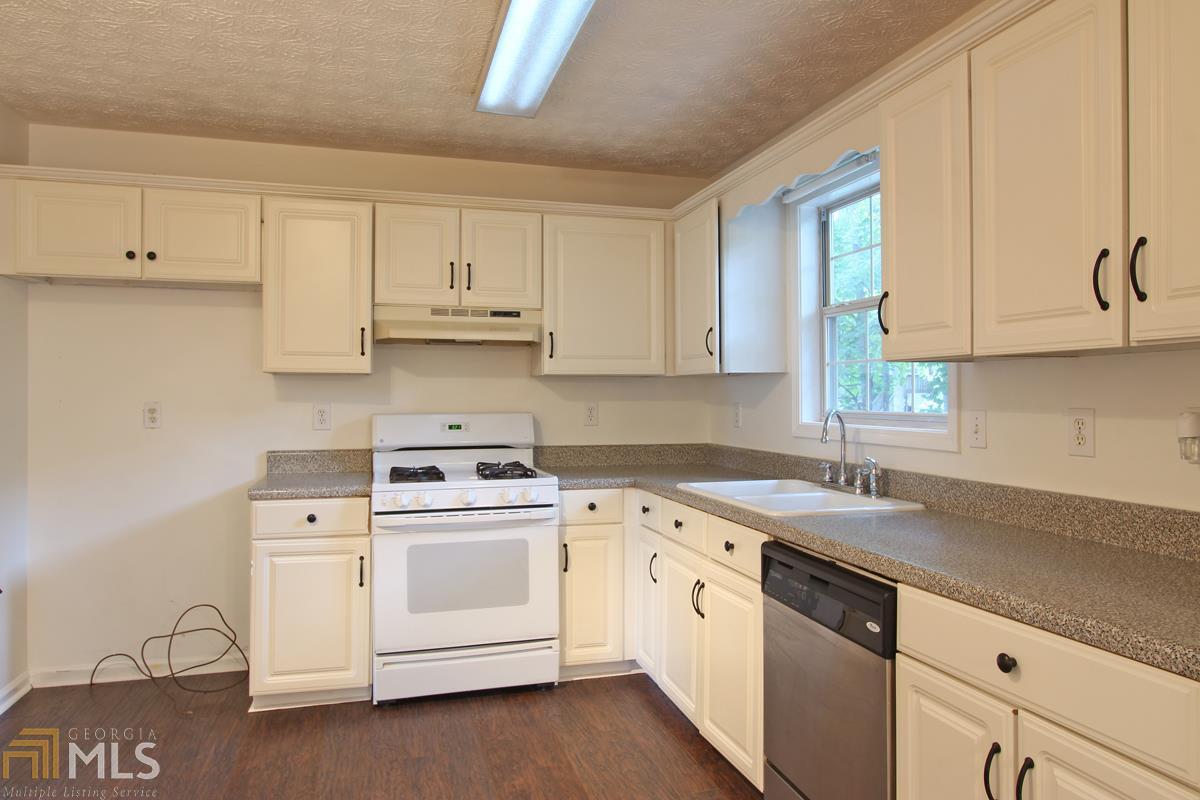 Burnt Hickory Estates - Residential