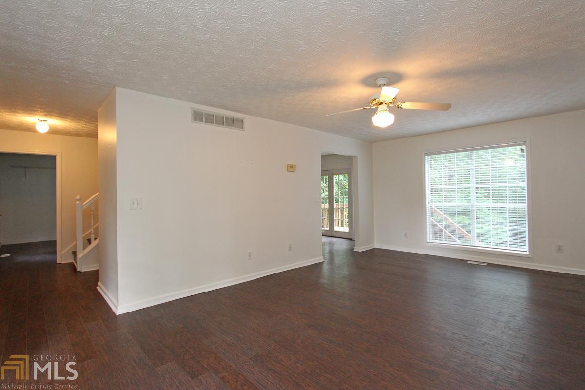 Burnt Hickory Estates - Residential