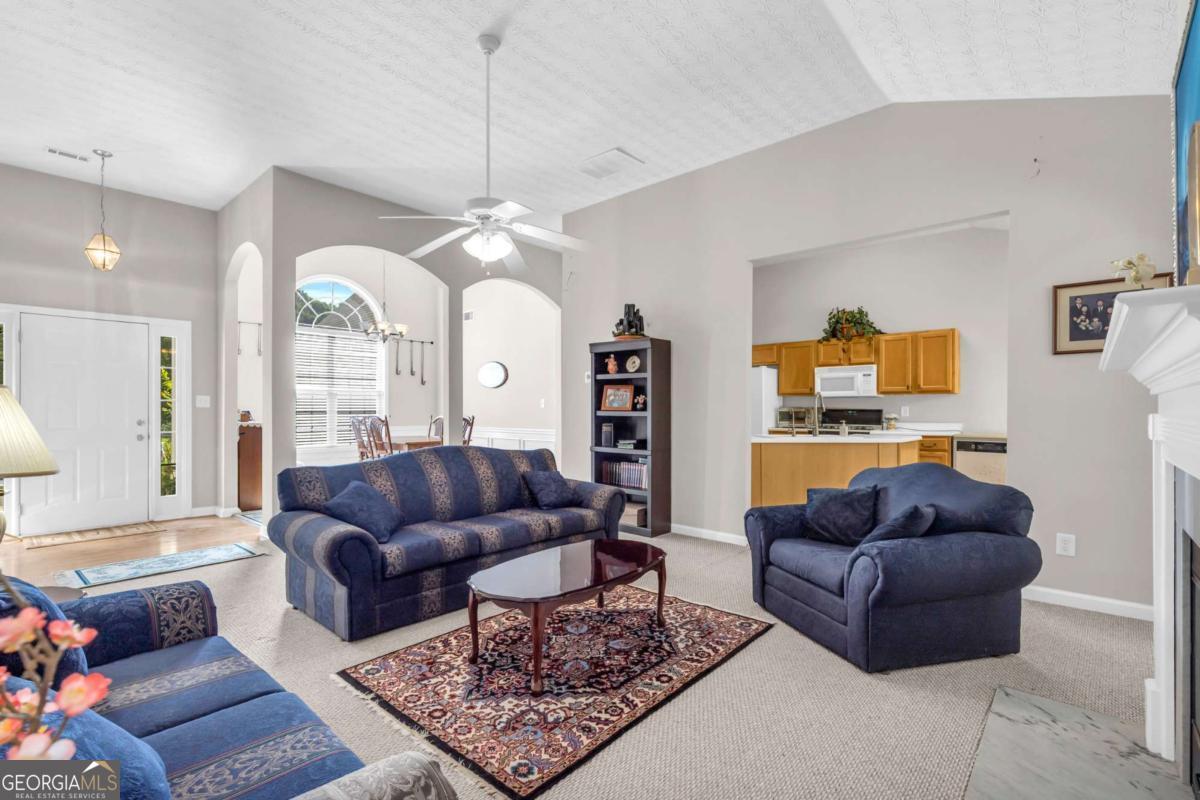 1530 Brisbane DR