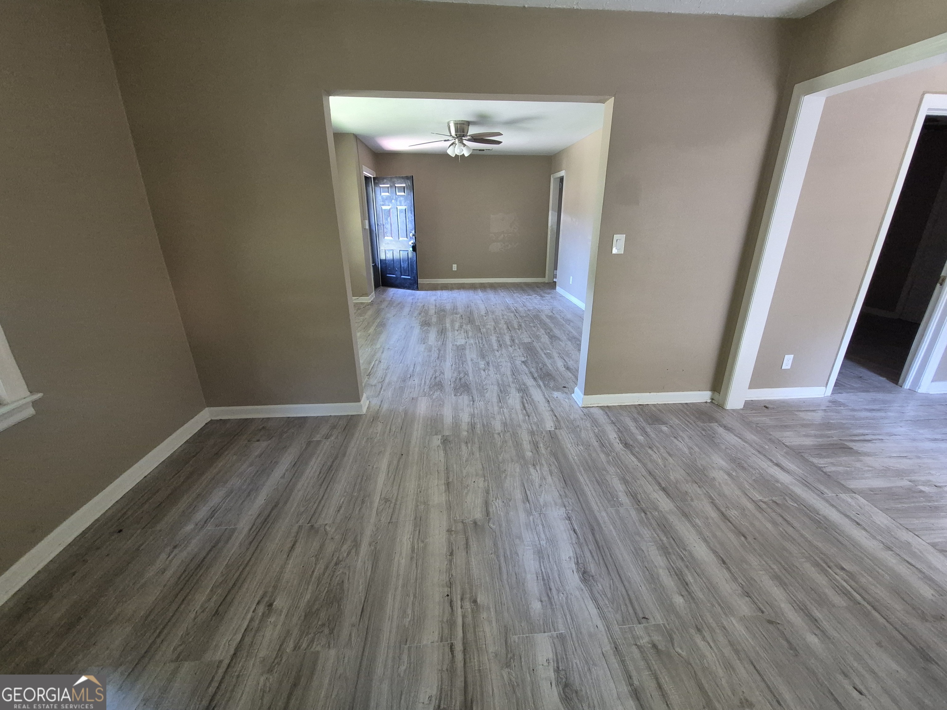 4 Lambert DR
