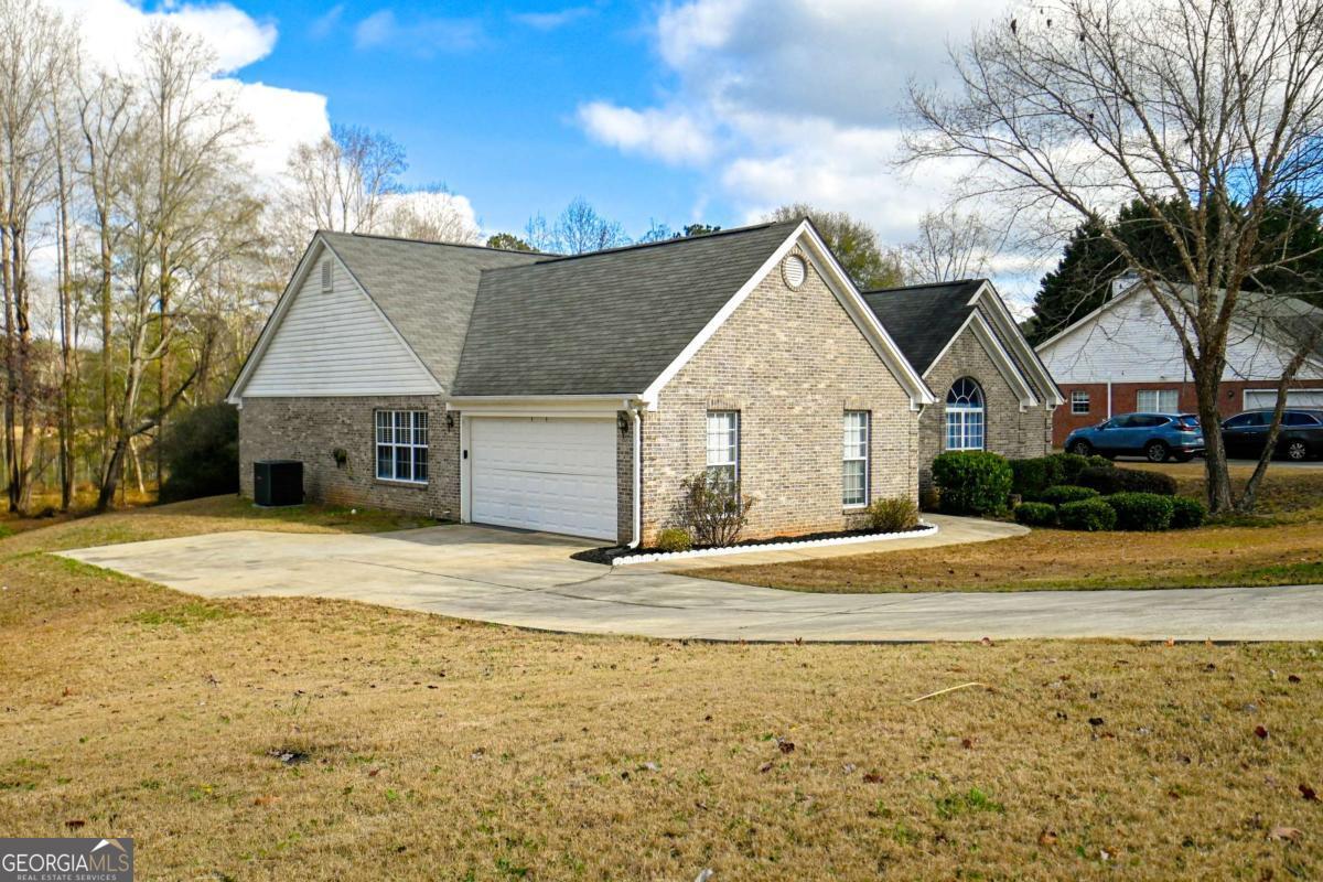 719 Overlook DR