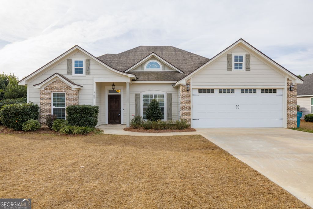 Photo of 5109 Village Way, Hahira, GA 31632 (MLS # 10665046)