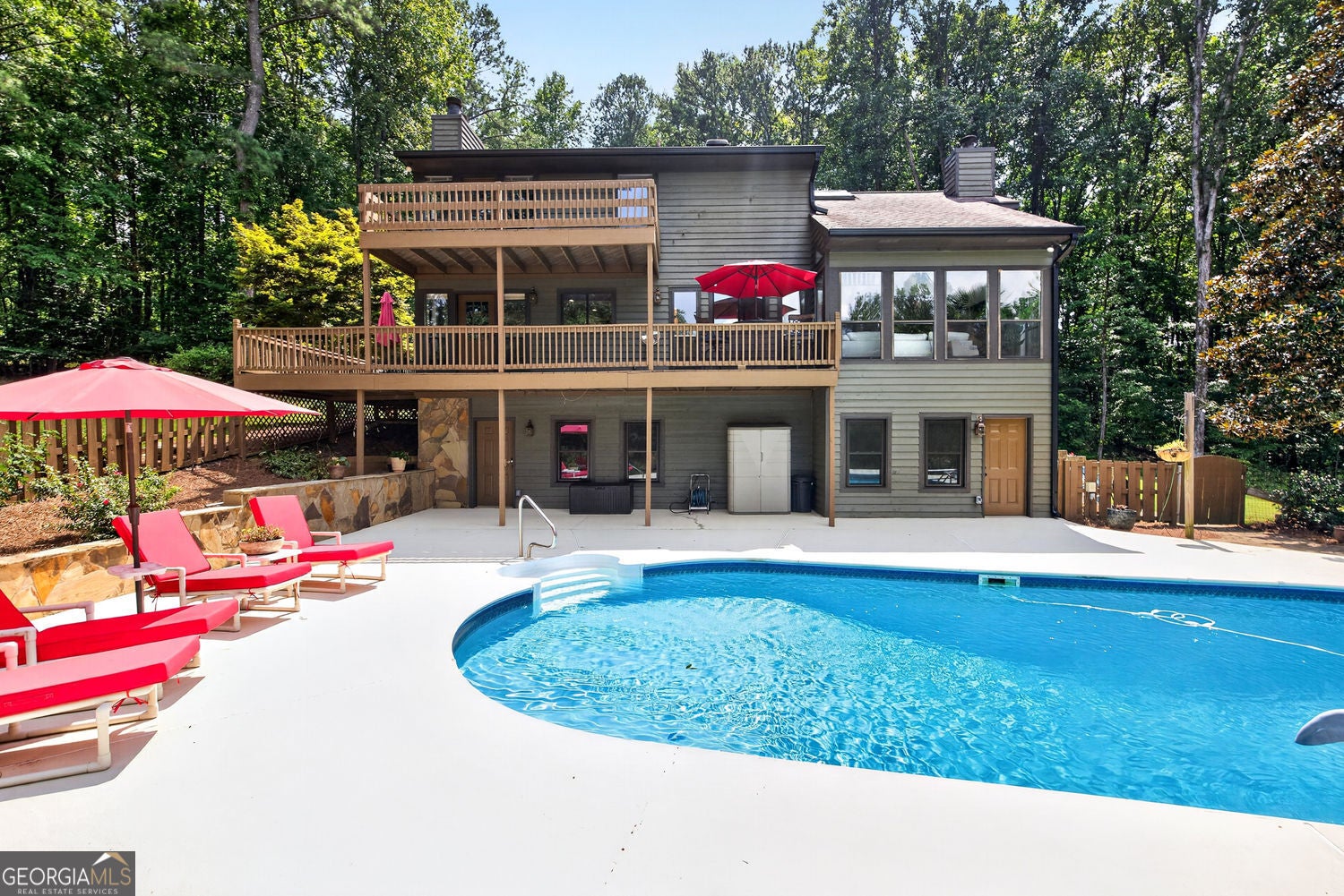 534 Adams RD