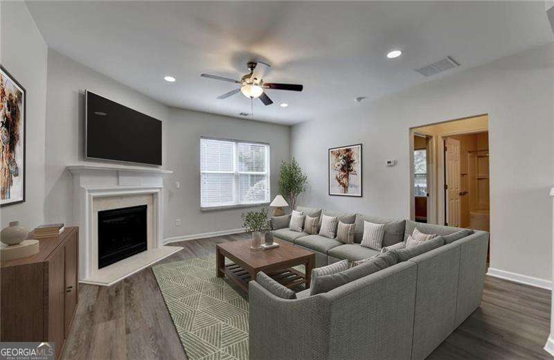 6737 Barker Station WALK