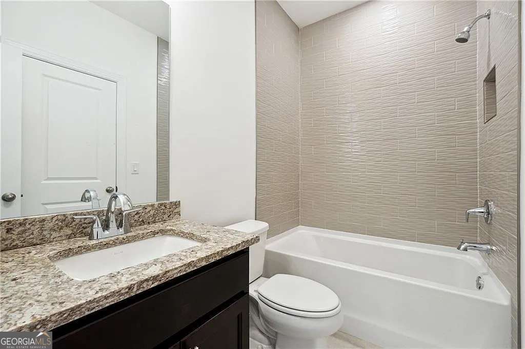 Freeston Station - Residential