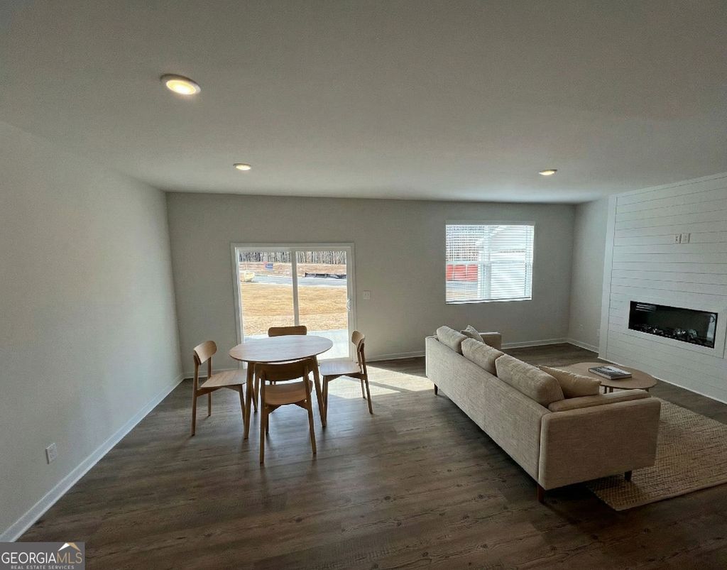 Photo of 7304 Mulberry Trace Ln, Flowery Branch, GA 30542 (MLS # 10700144)