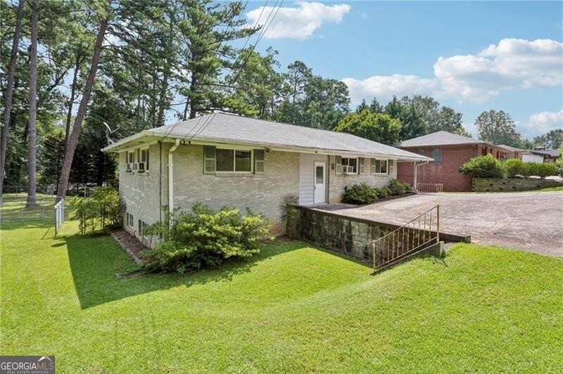 1502 N Druid Hills RD NE