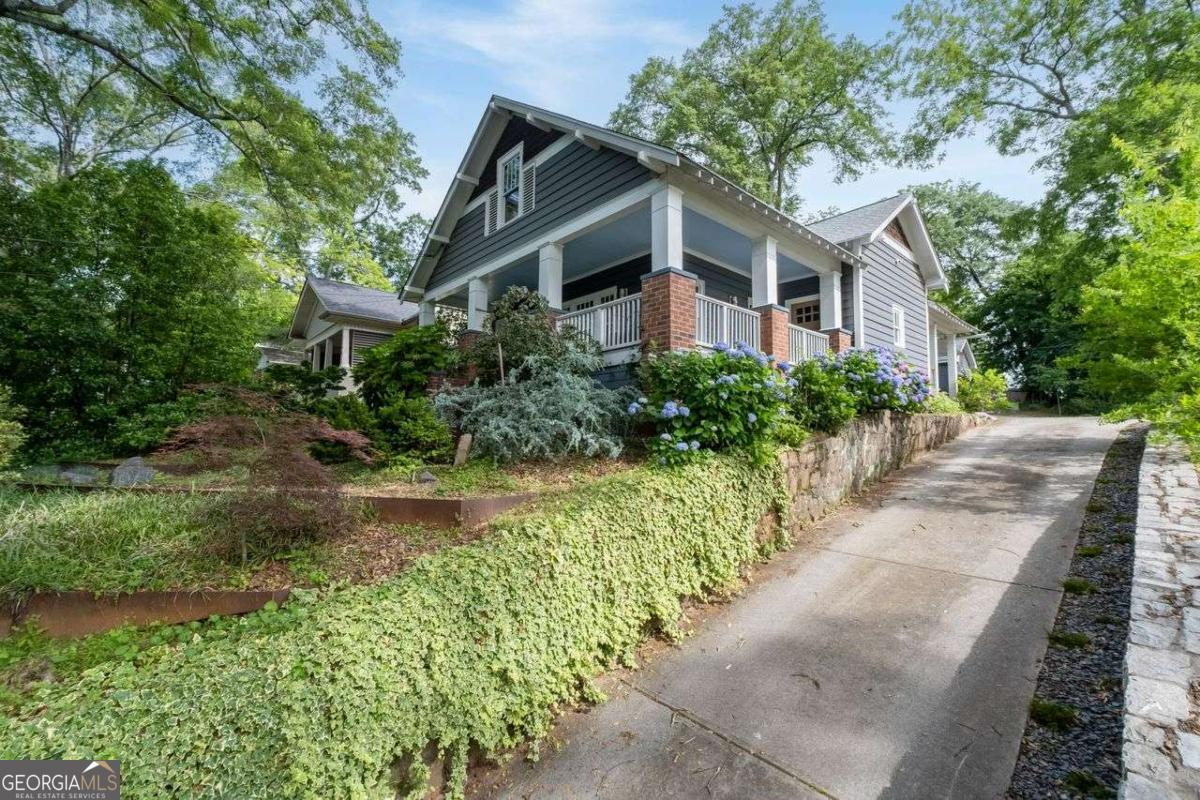 1228 HOSEA L WILLIAMS DR NE