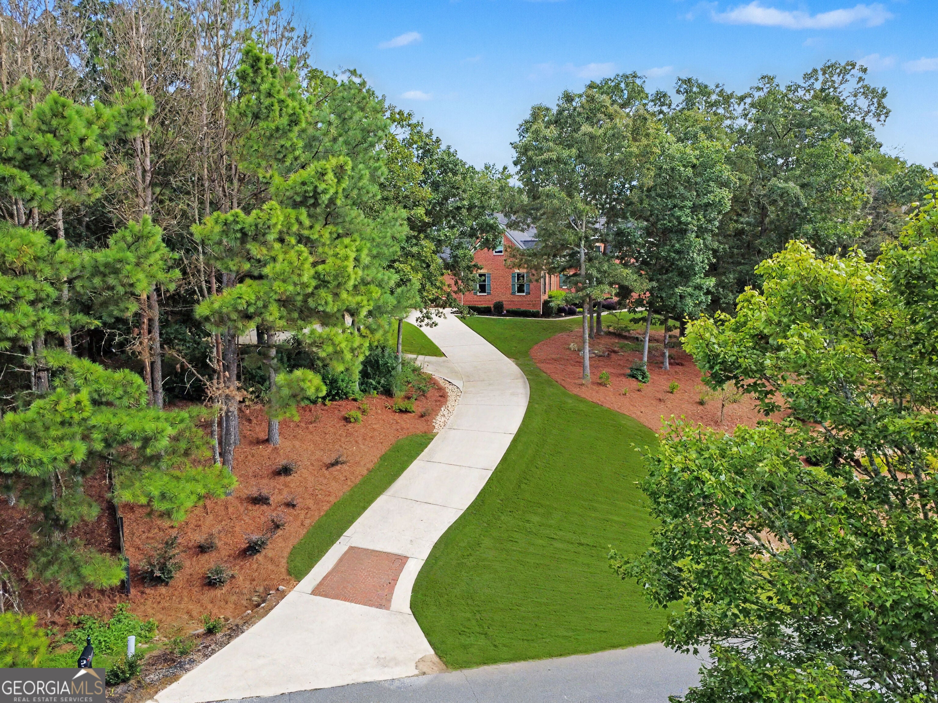 8415 Glen Lake DR