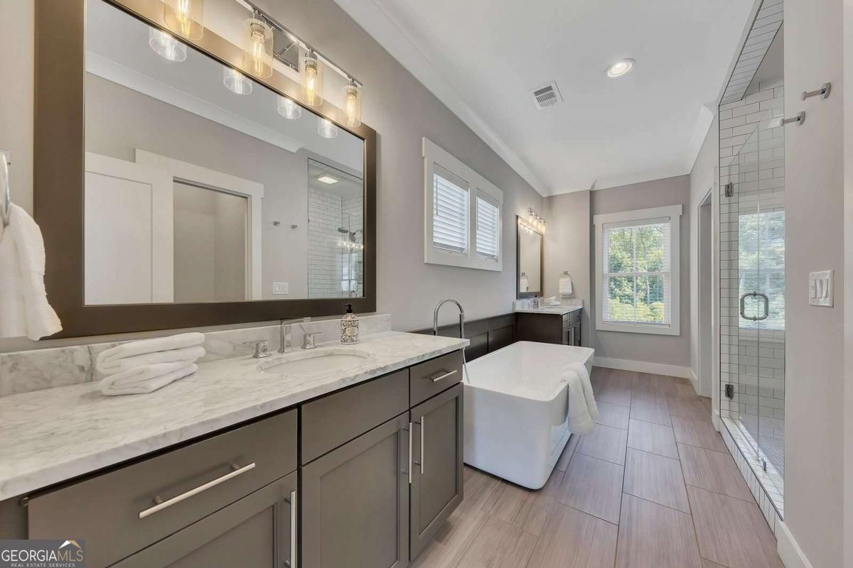 South on Main - Residential