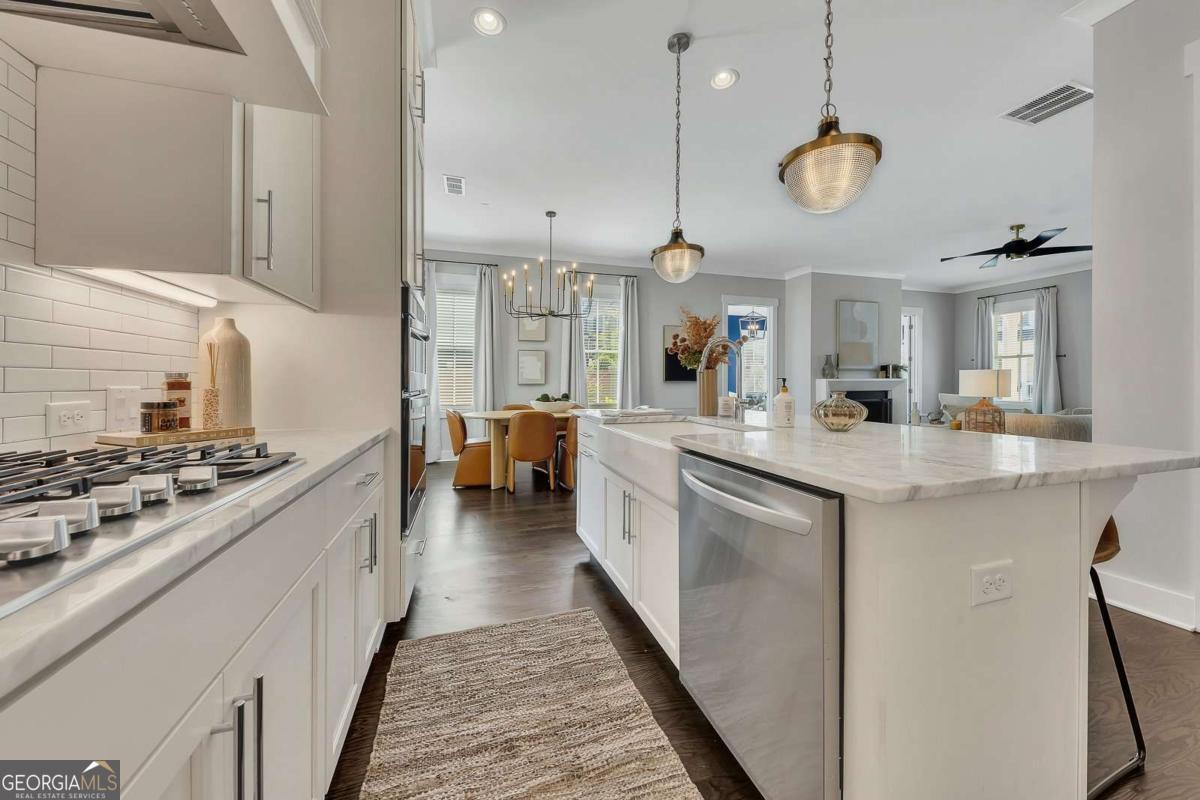 South on Main - Residential