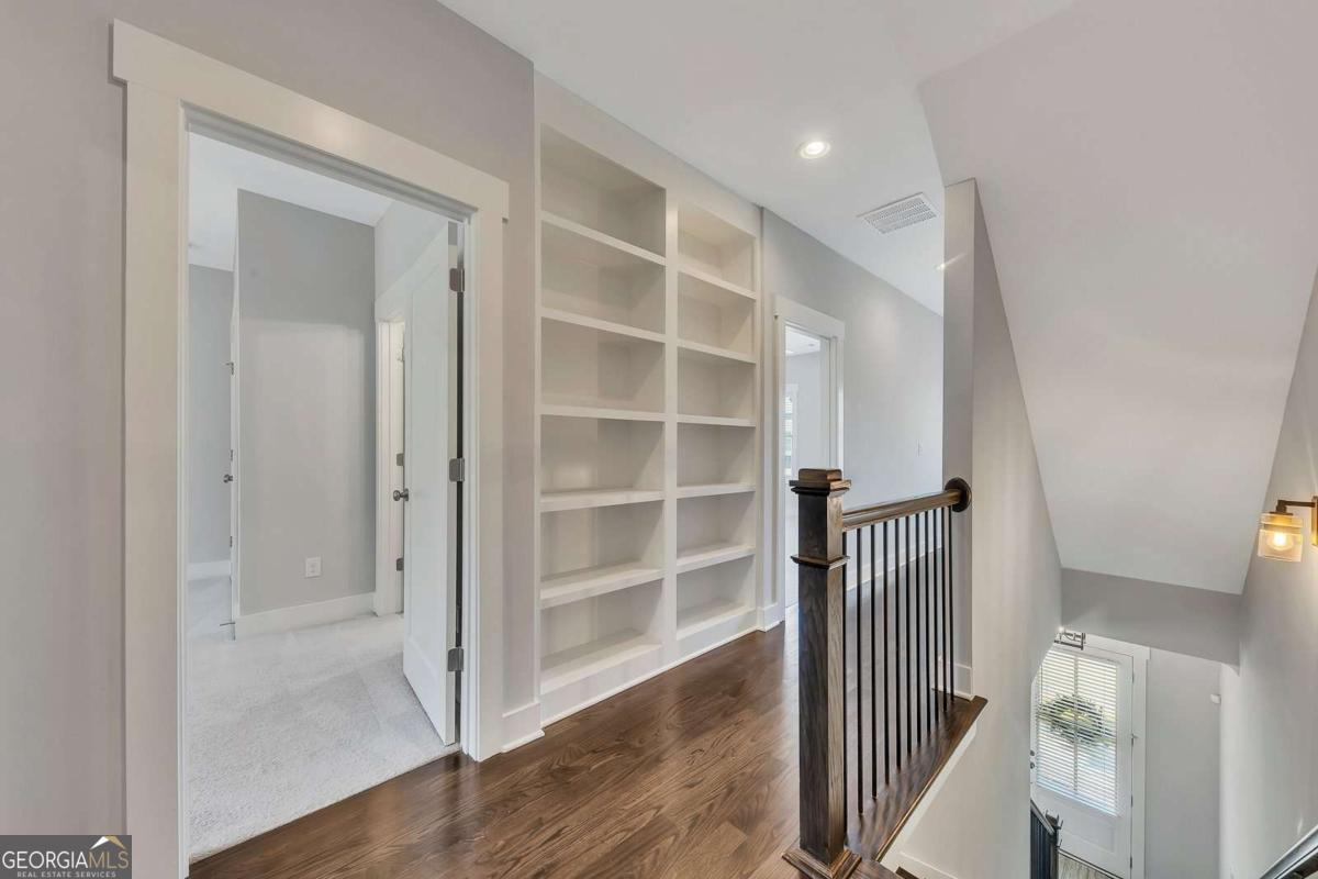 South on Main - Residential