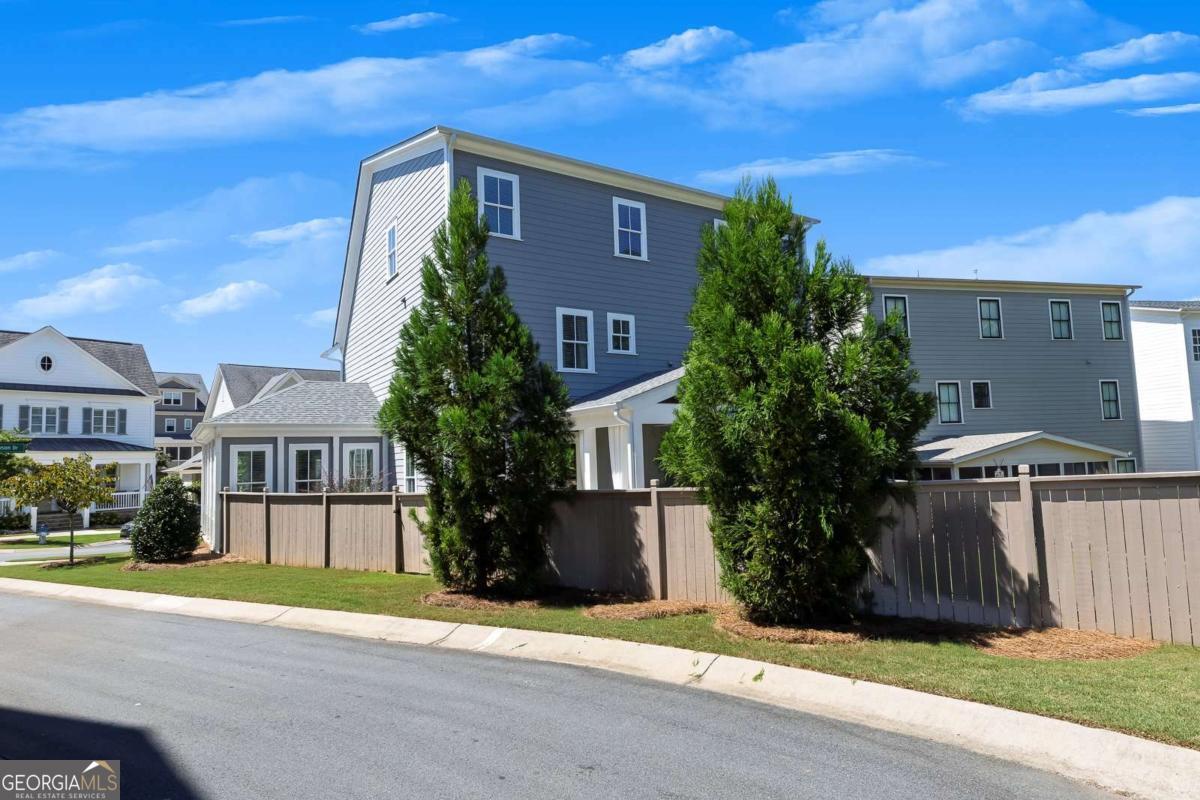 South on Main - Residential