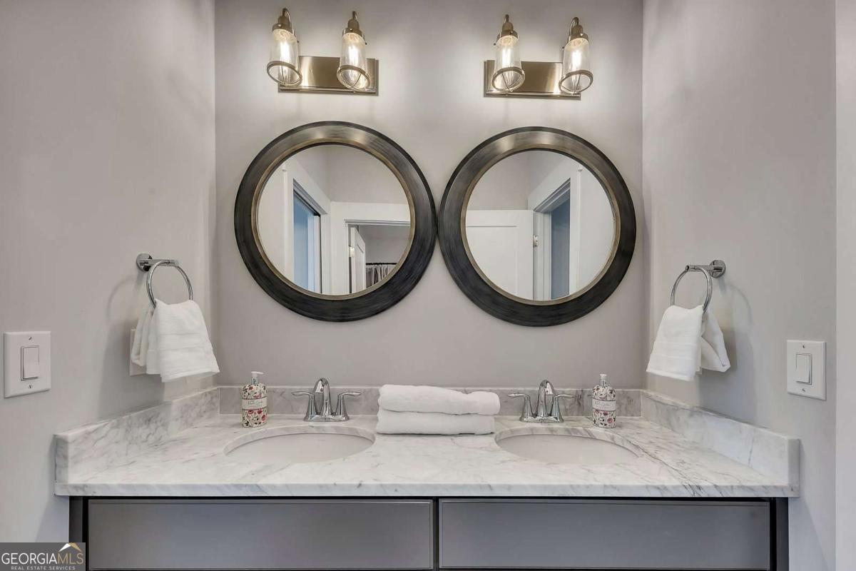 South on Main - Residential