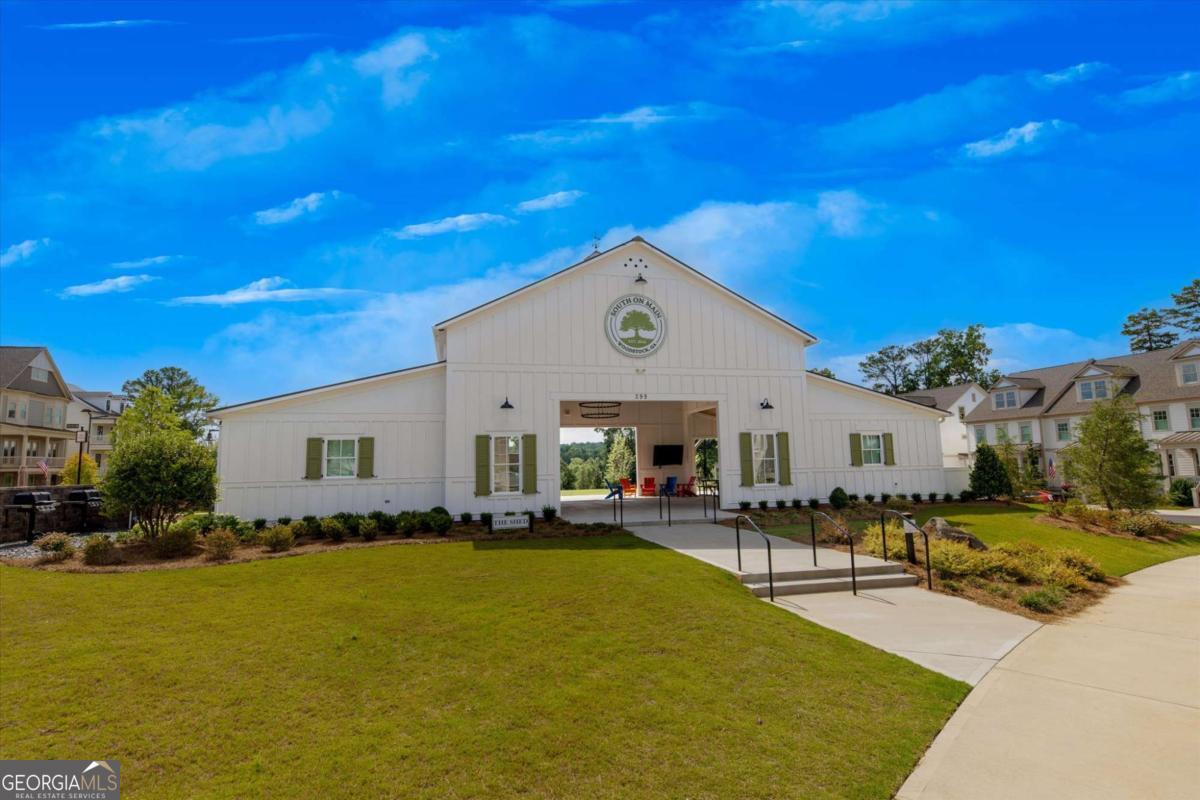 South on Main - Residential