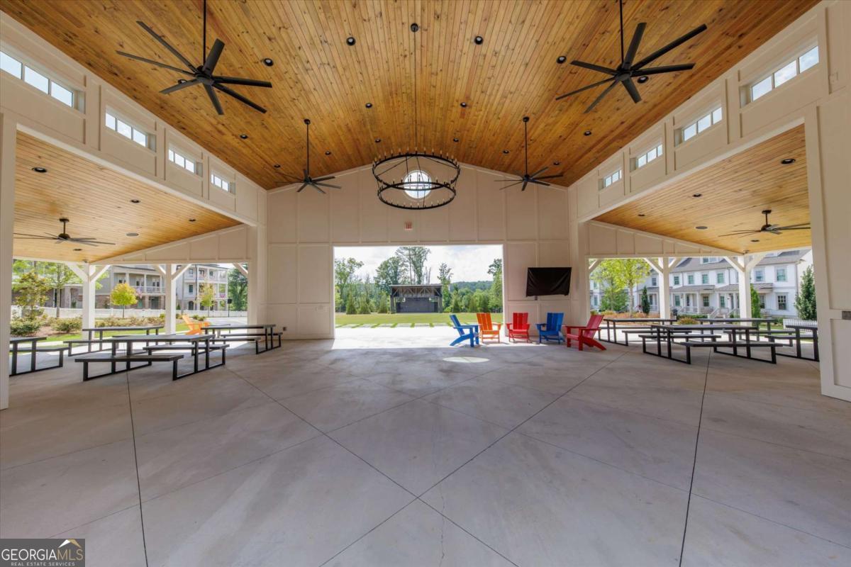 South on Main - Residential