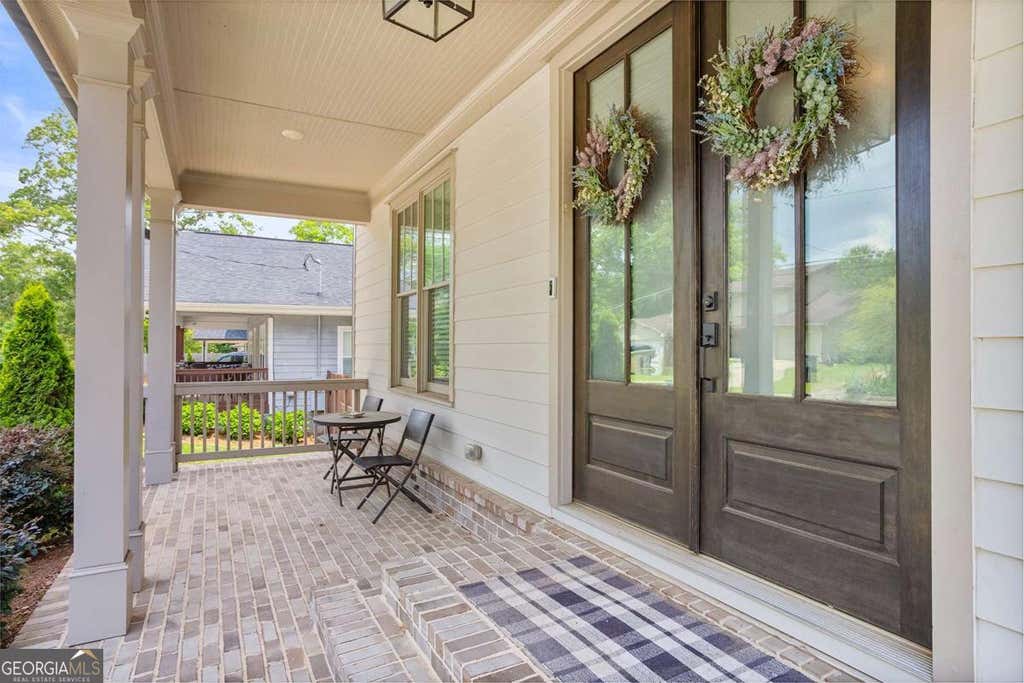 Photo of 518 Oak Dr, Atlanta, GA 30354 (MLS # 10806444)