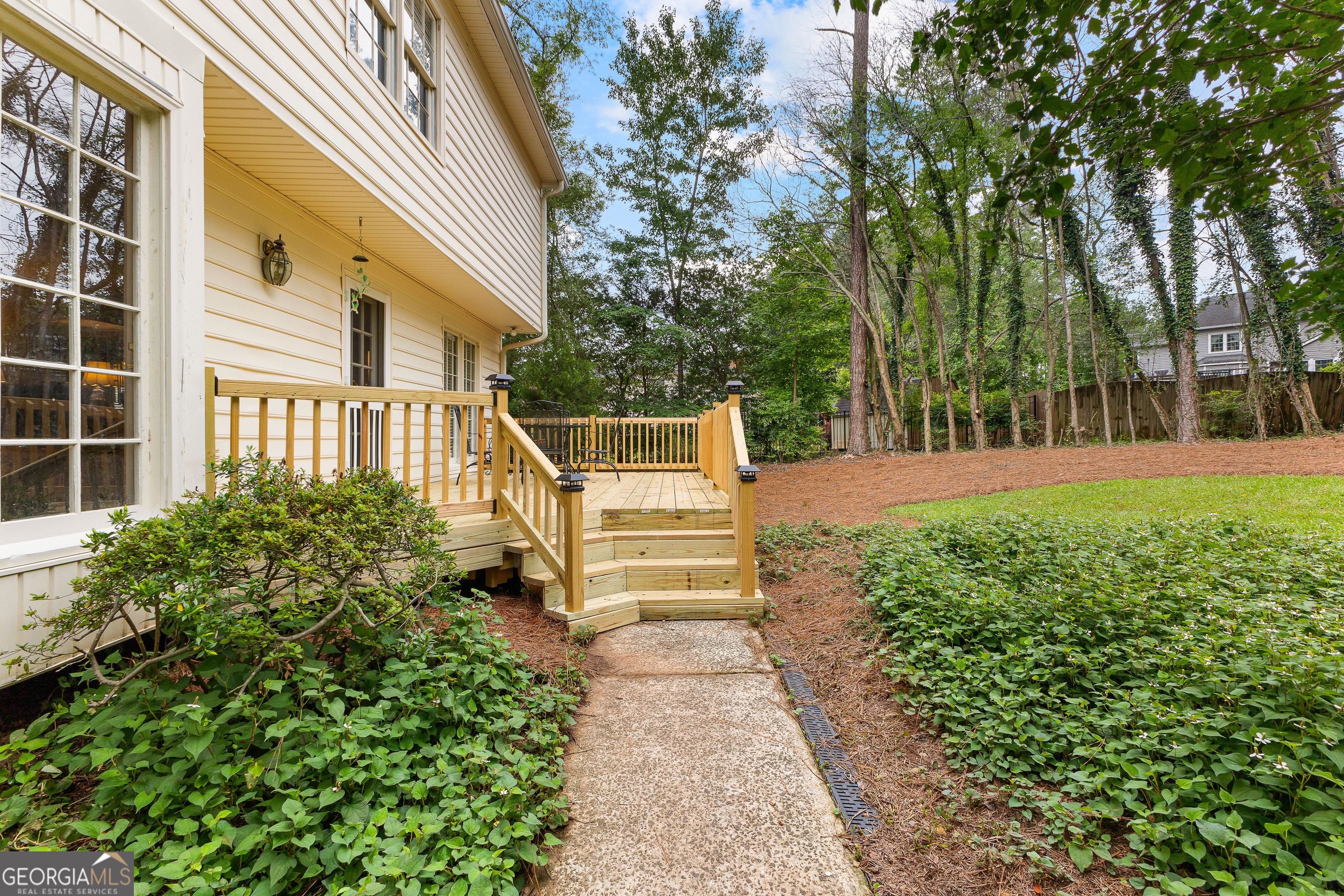 Peachtree City, Georgia 30269, United States, 4 Bedrooms Bedrooms, ,3 BathroomsBathrooms,Residential,Active,145992