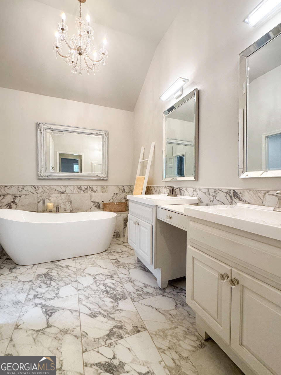 Peachtree City, Georgia 30269, United States, 4 Bedrooms Bedrooms, ,3 BathroomsBathrooms,Residential,Active,145992